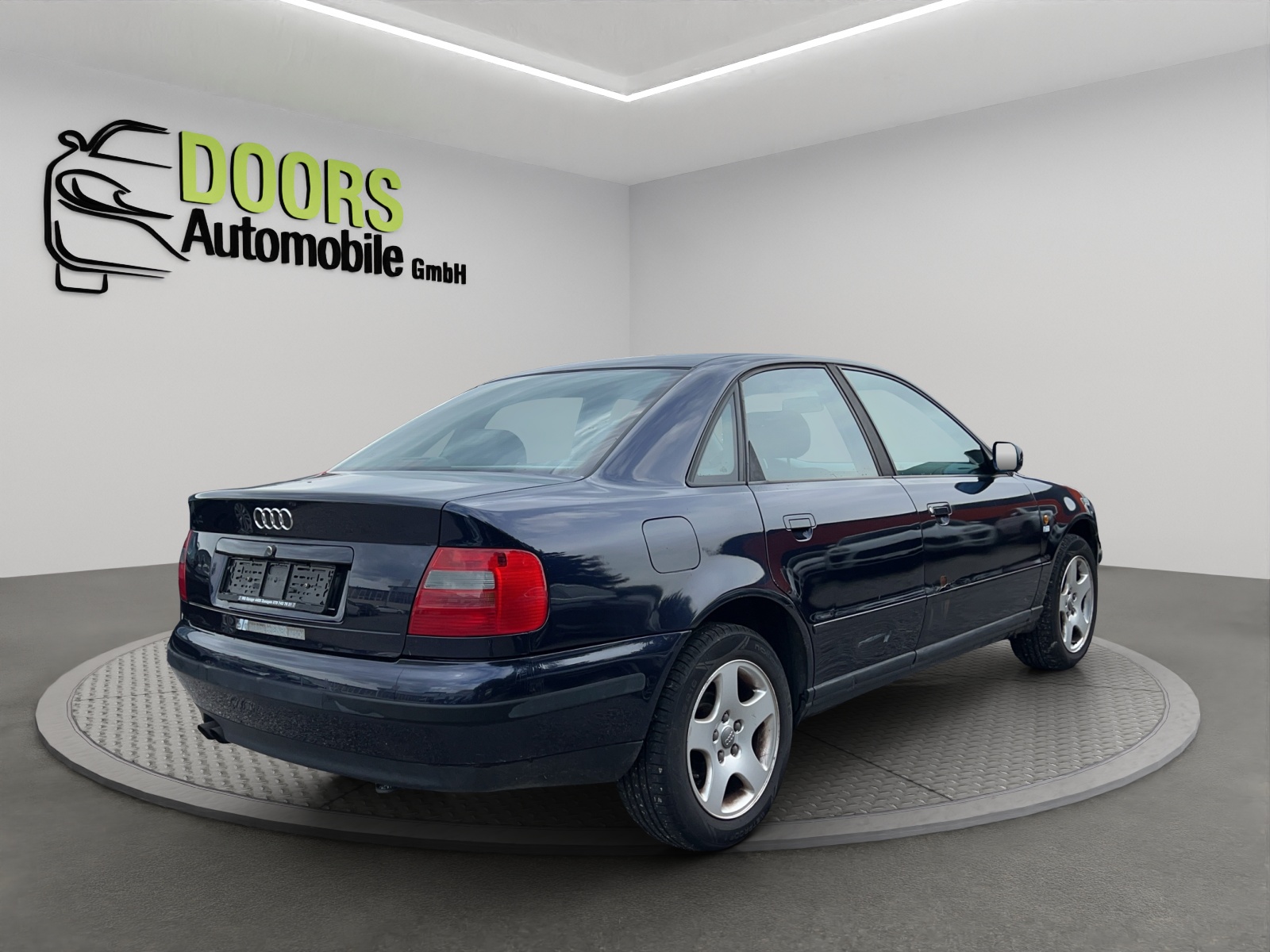 AUDI A4 2.4 Ambition-image-3