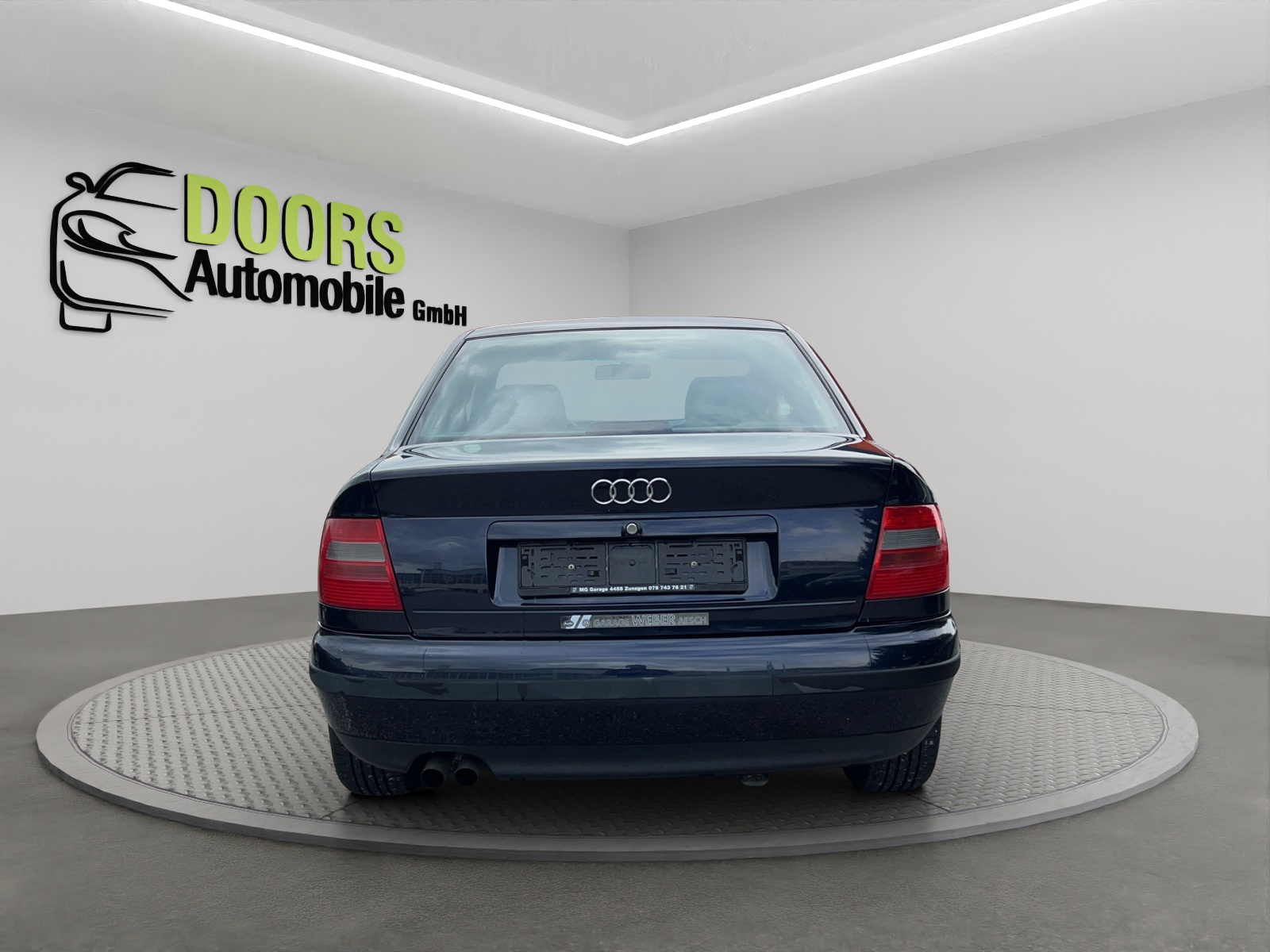 AUDI A4 2.4 Ambition-image-4