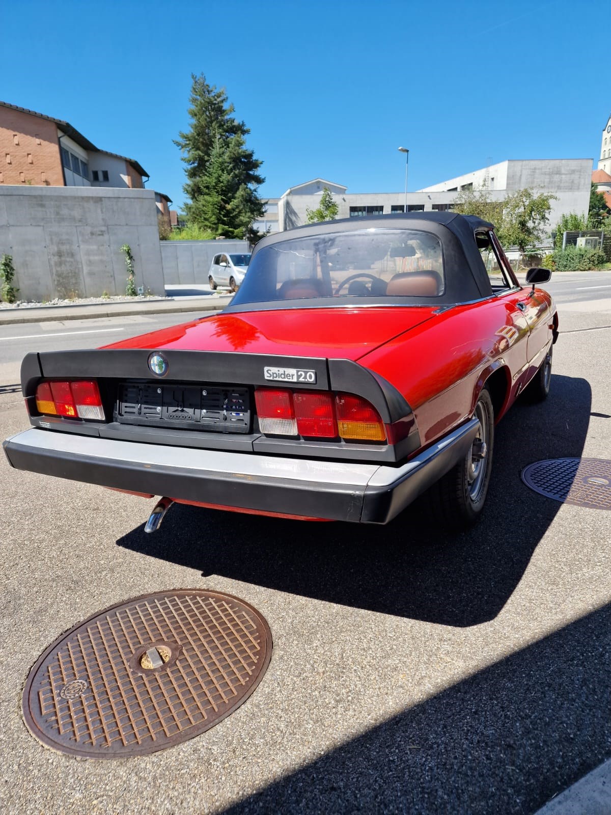 ALFA ROMEO Spider 2.0 (Veloce)-image-8