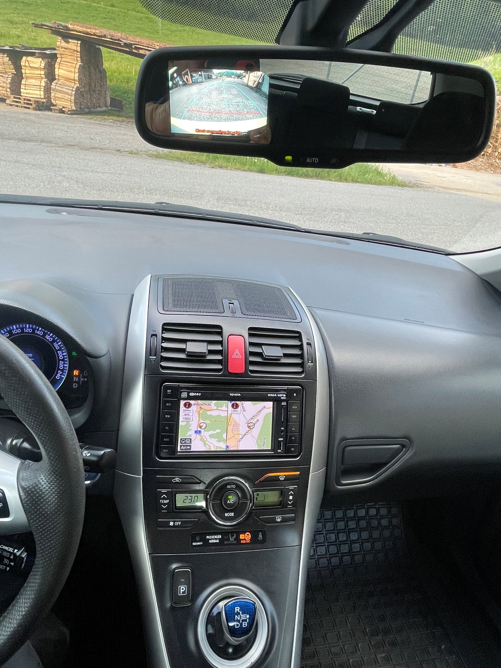 TOYOTA Auris 1.8 16V HSD Linea Sol-image-7