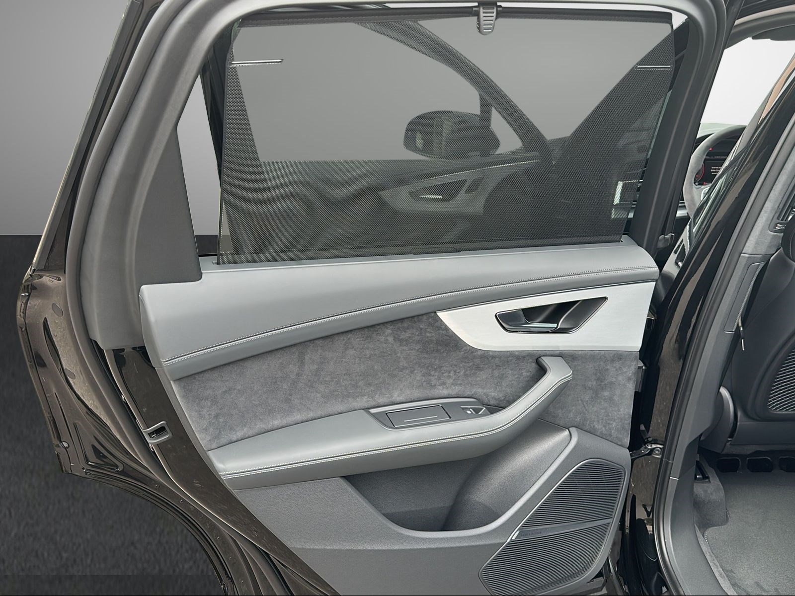 AUDI Q7 50 TDI quattro S Line tiptronic-image-13