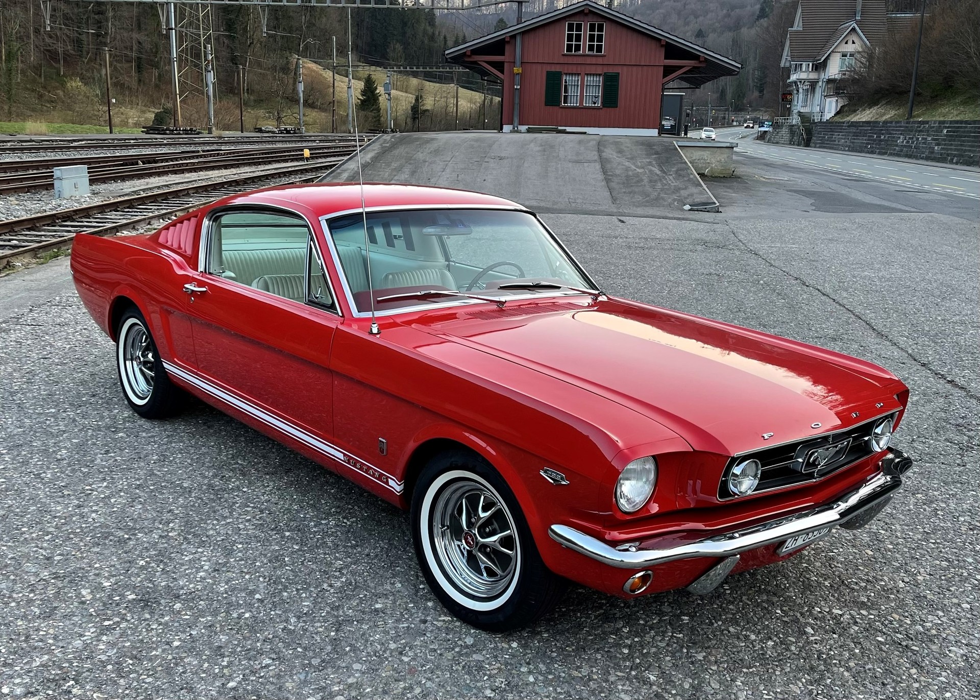 FORD MUSTANG K-Code Fastback GT-image-2