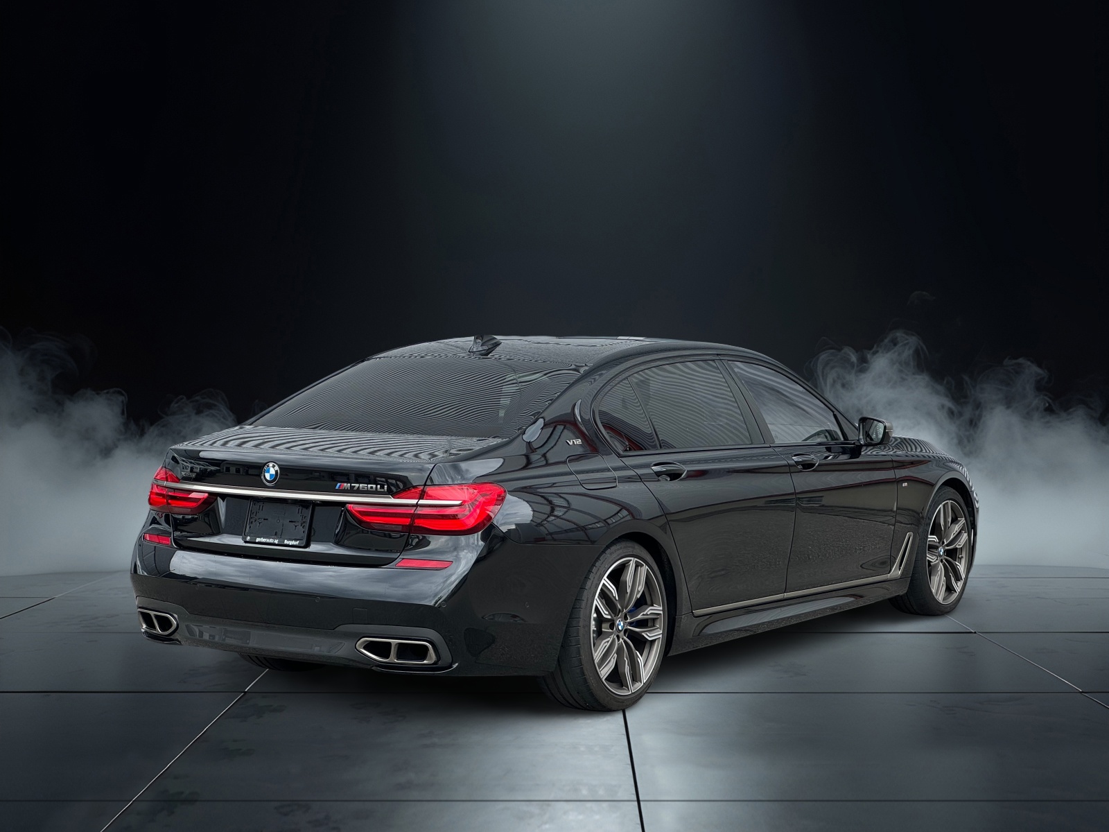 BMW M760Li xDrive Steptronic-image-6