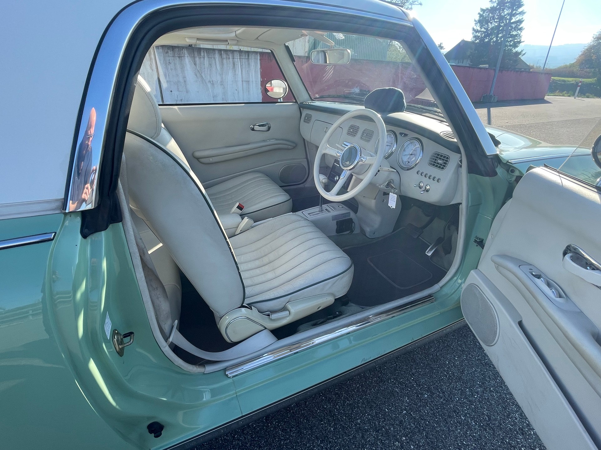 NISSAN FIGARO-image-5
