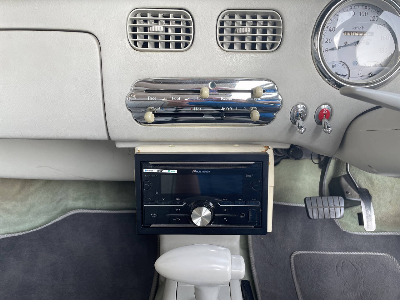 NISSAN FIGARO-image-13