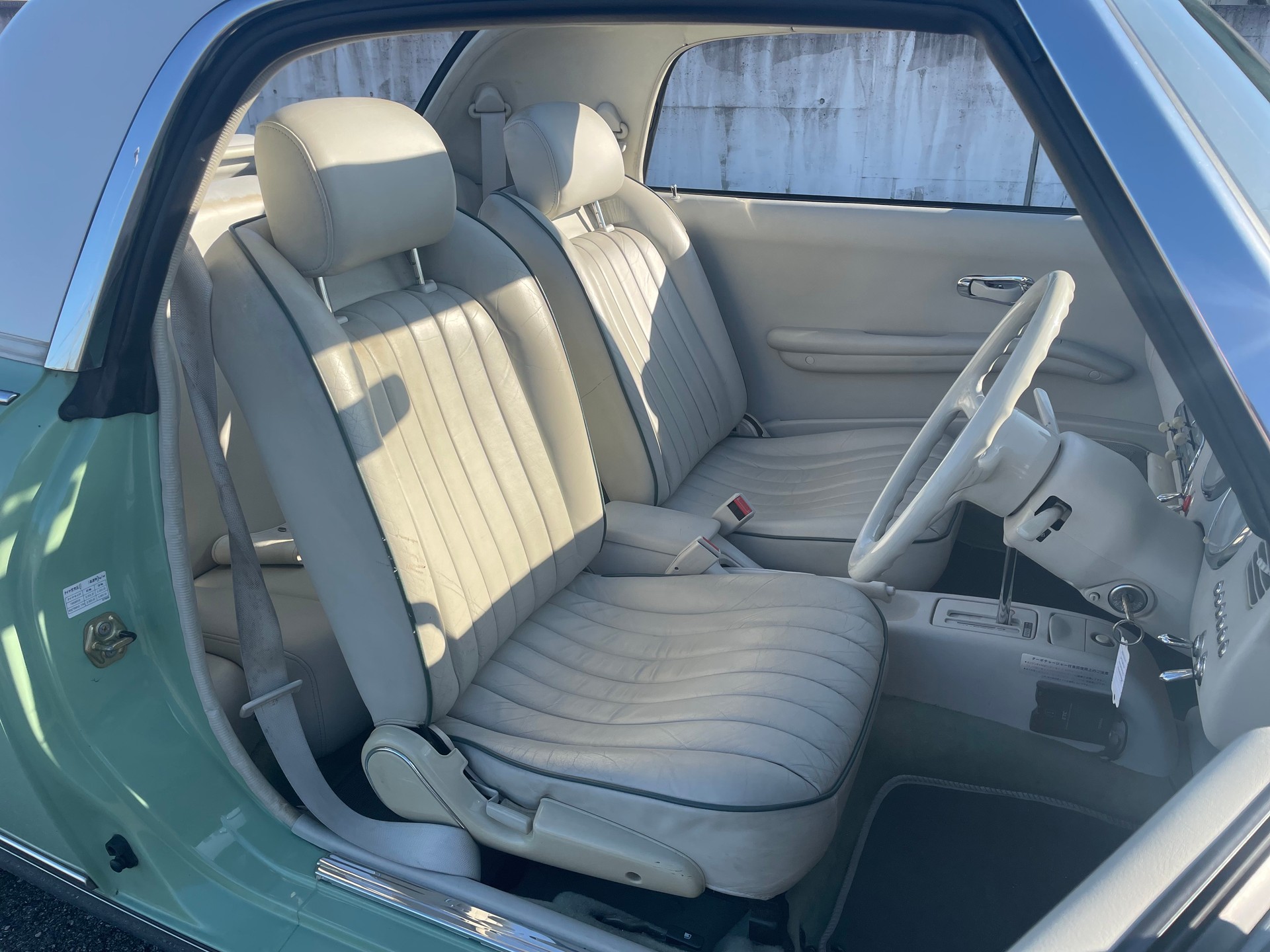 NISSAN FIGARO-image-4