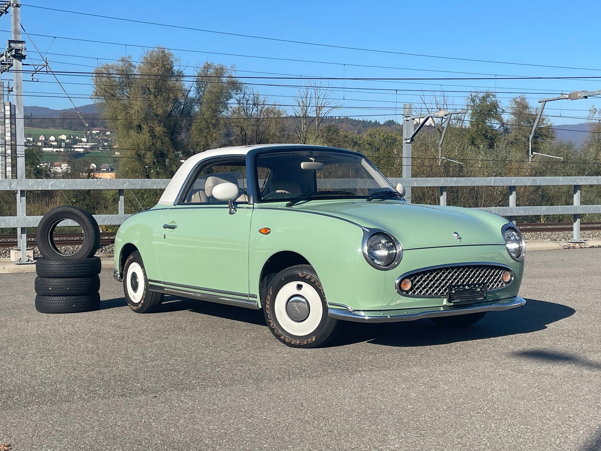 NISSAN FIGARO