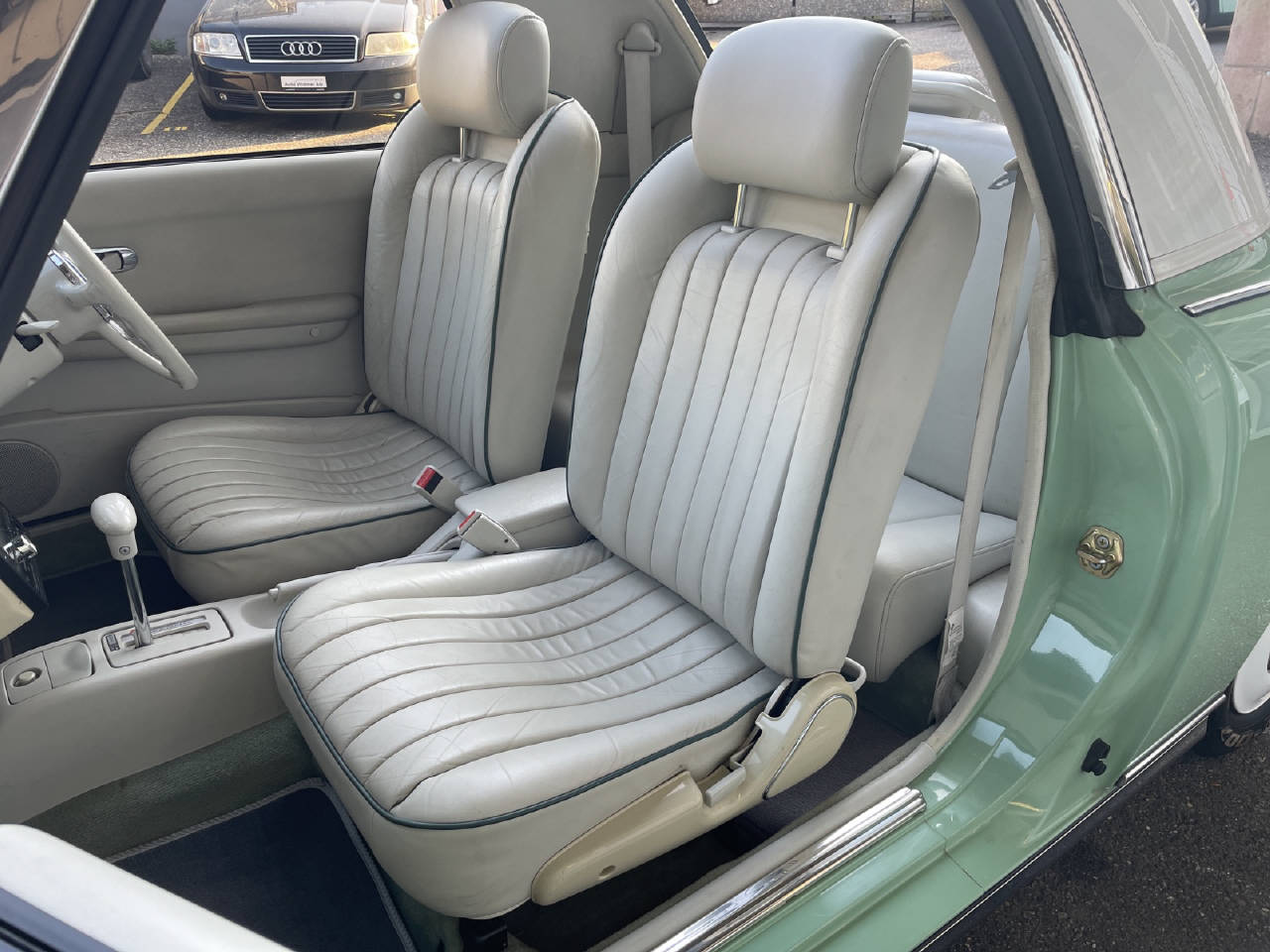 NISSAN FIGARO-image-8