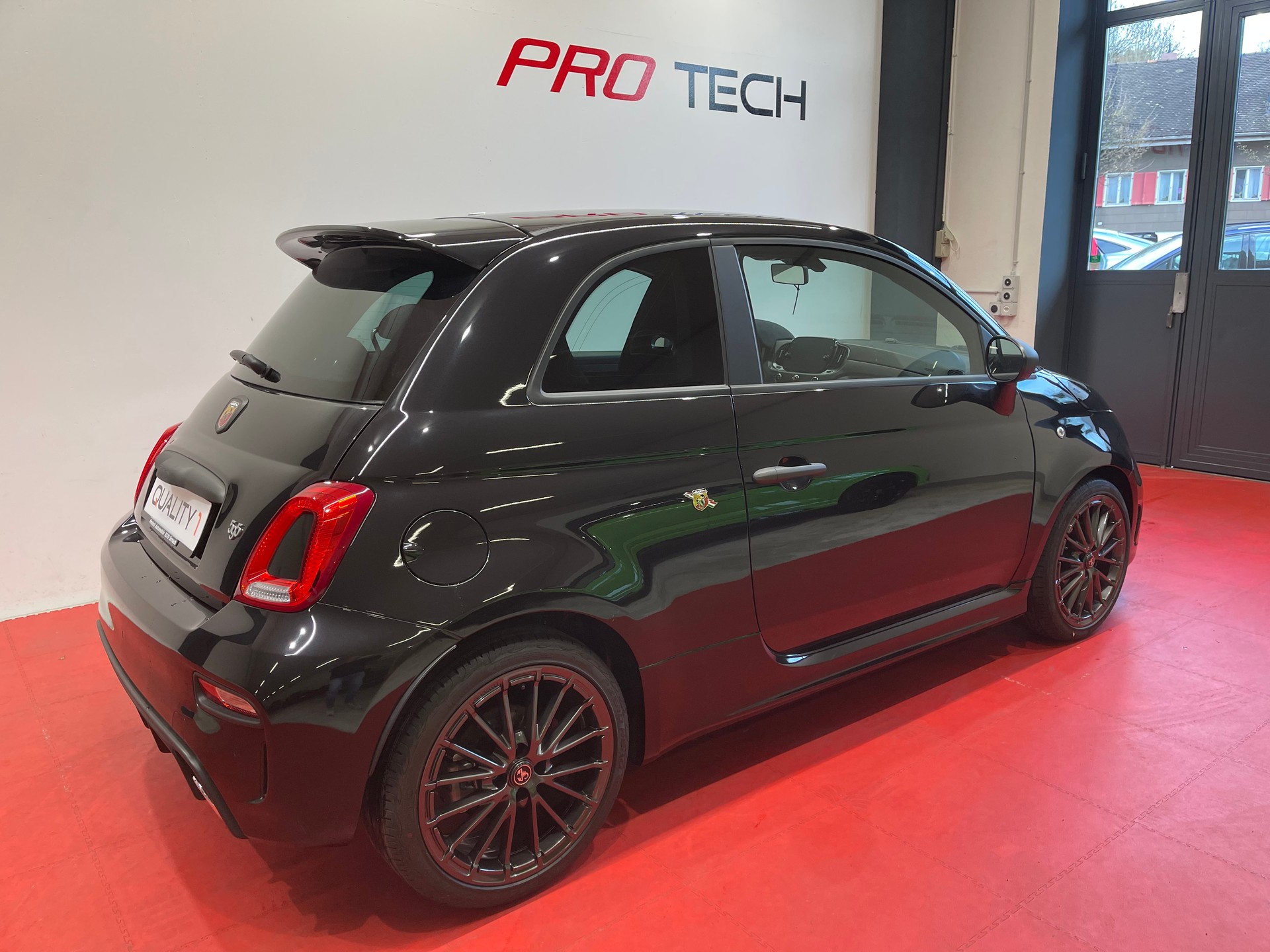 FIAT 595 1.4 16V Turbo Abarth 595-image-5
