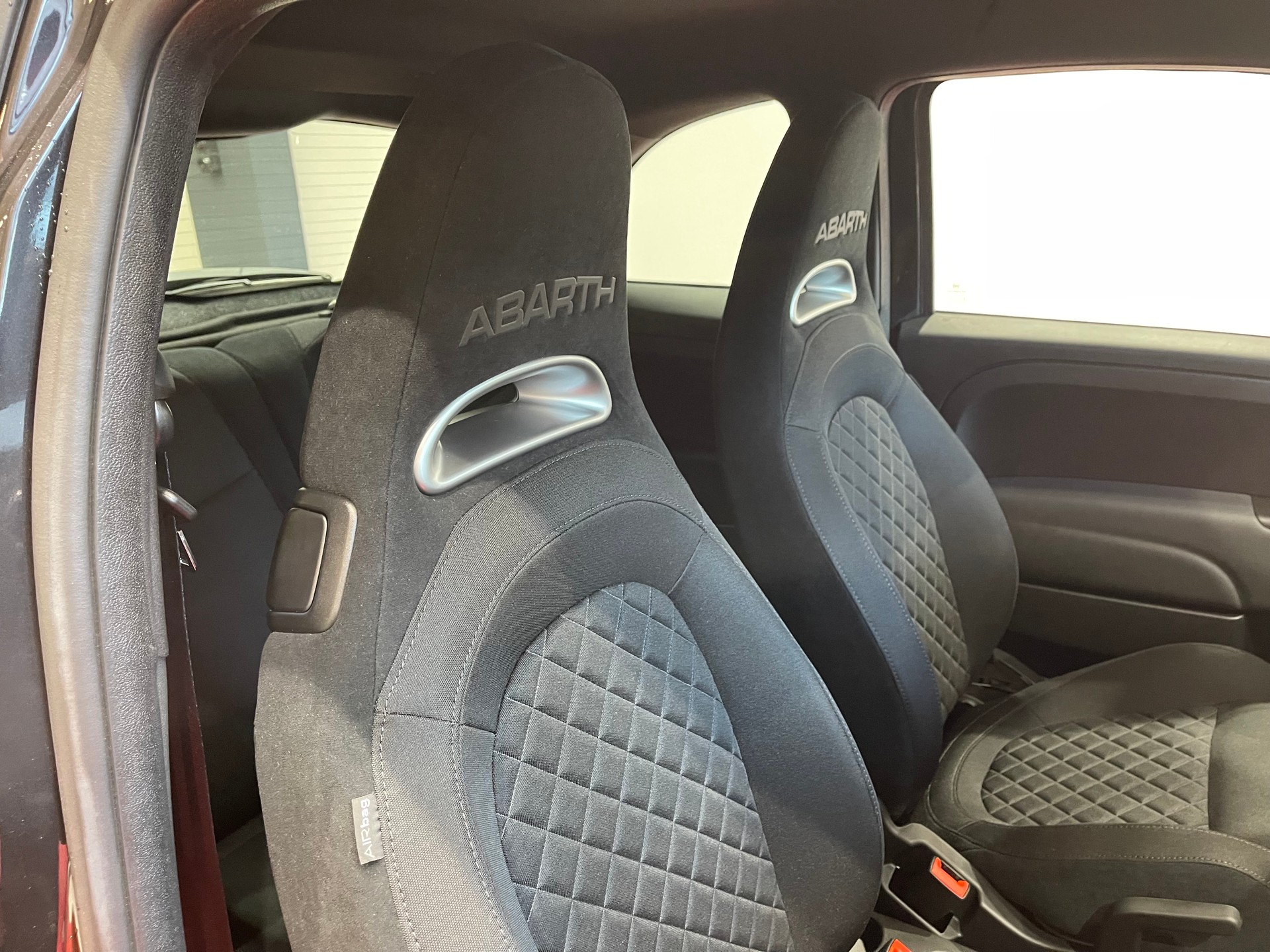 FIAT 595 1.4 16V Turbo Abarth 595-image-13