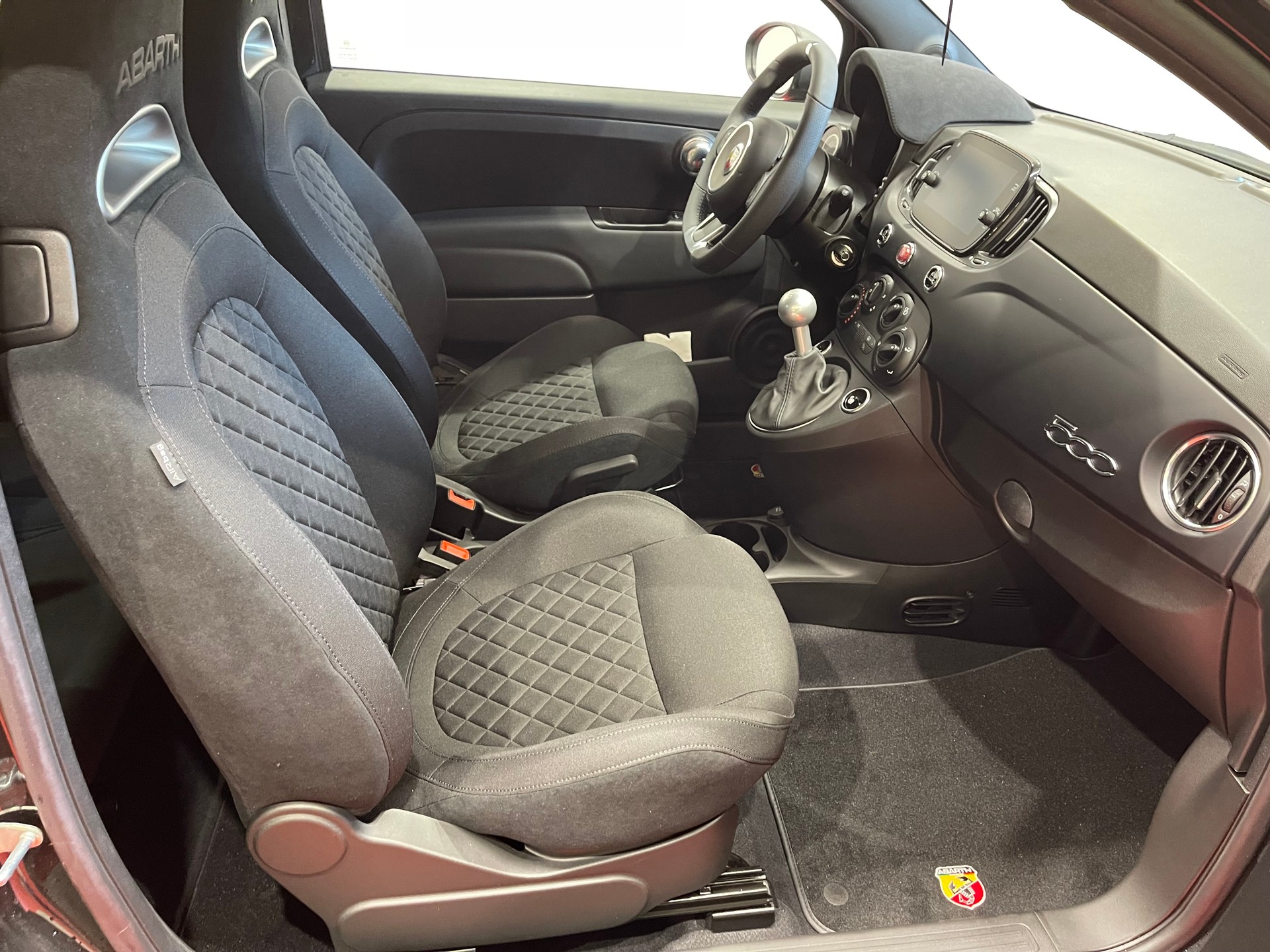 FIAT 595 1.4 16V Turbo Abarth 595-image-11