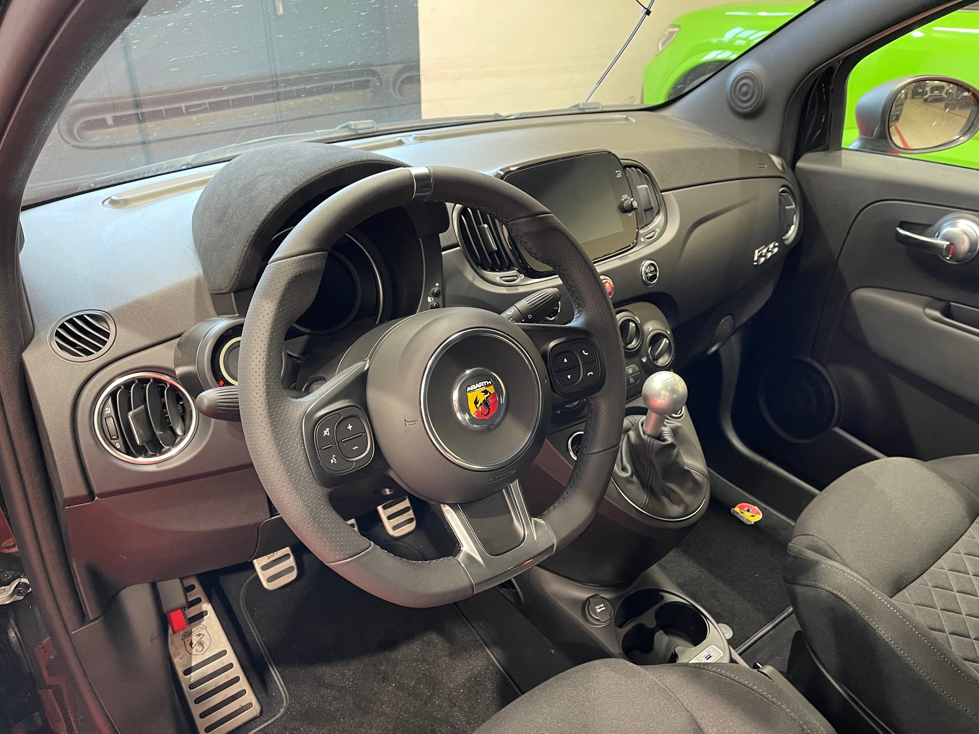 FIAT 595 1.4 16V Turbo Abarth 595-image-10