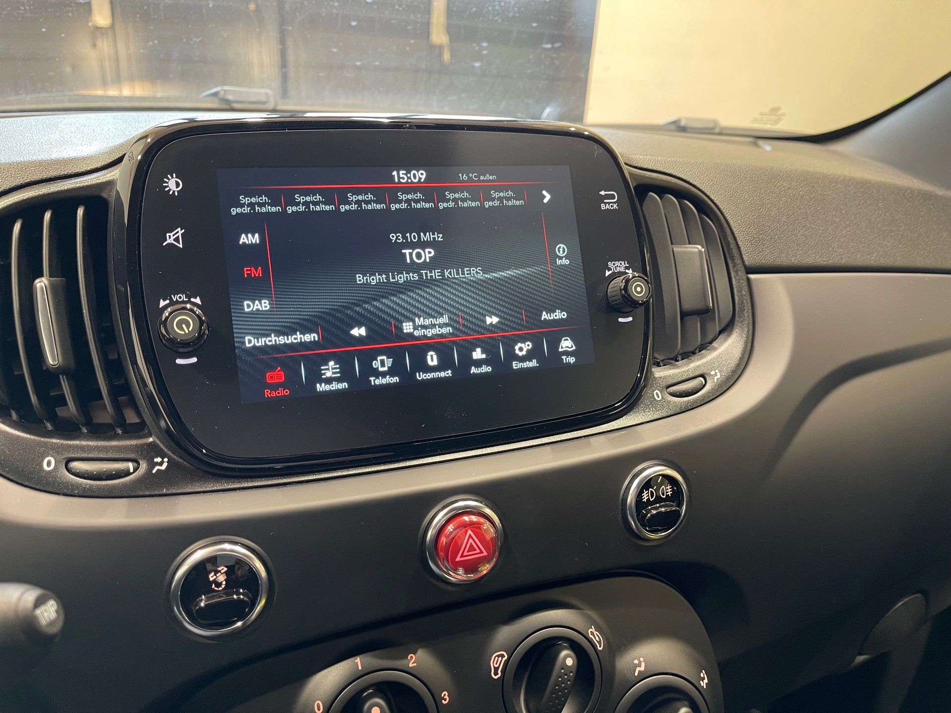 FIAT 595 1.4 16V Turbo Abarth 595-image-19