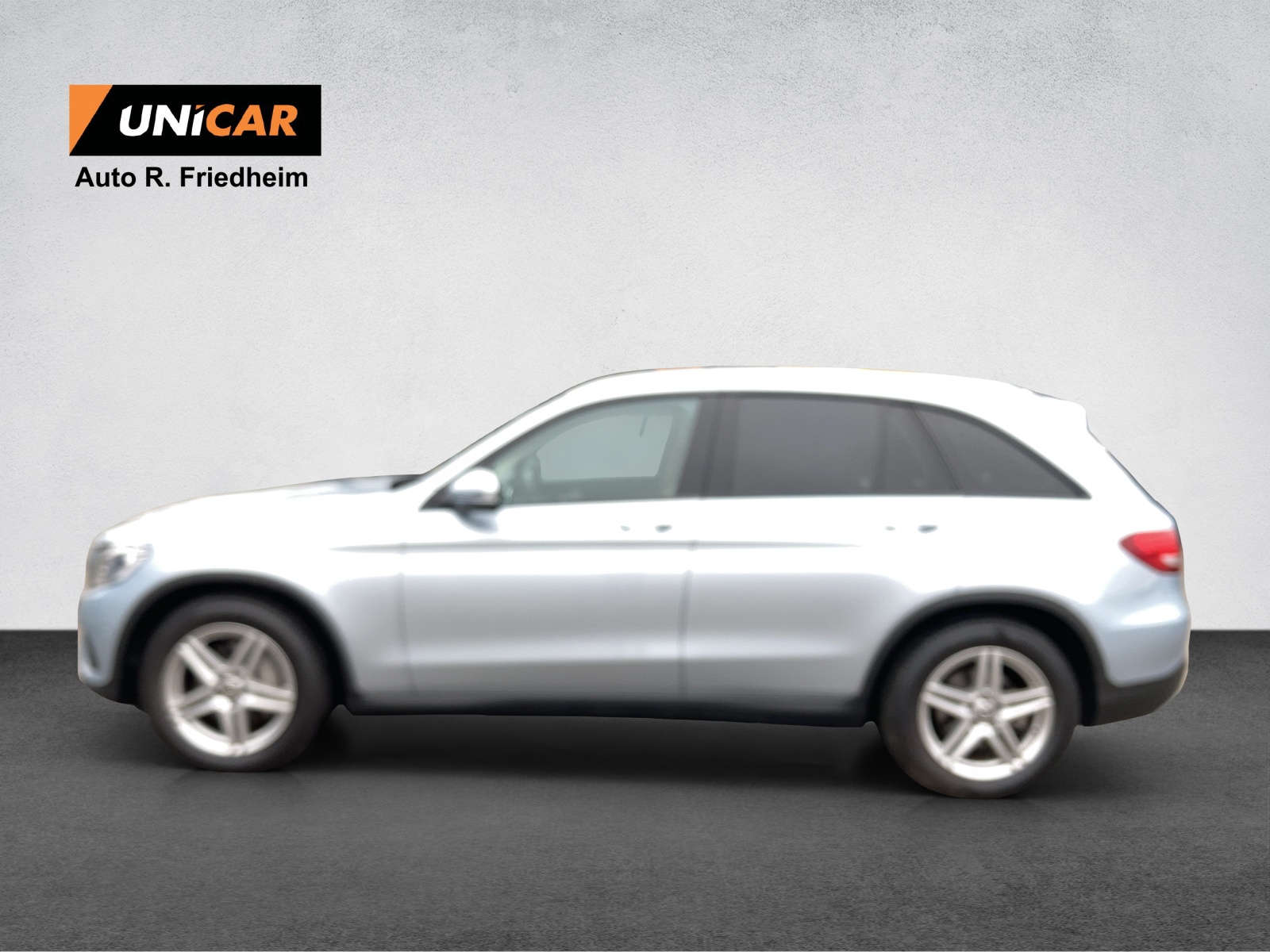 MERCEDES-BENZ GLC 250 4Matic 9G-Tronic-image-10