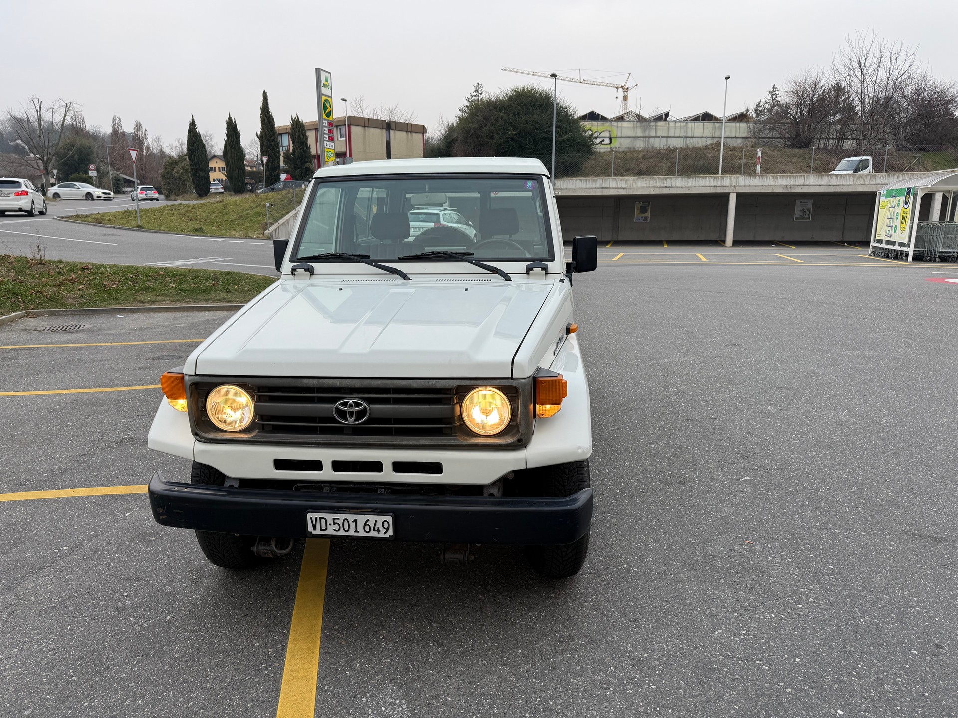 TOYOTA Hzj73