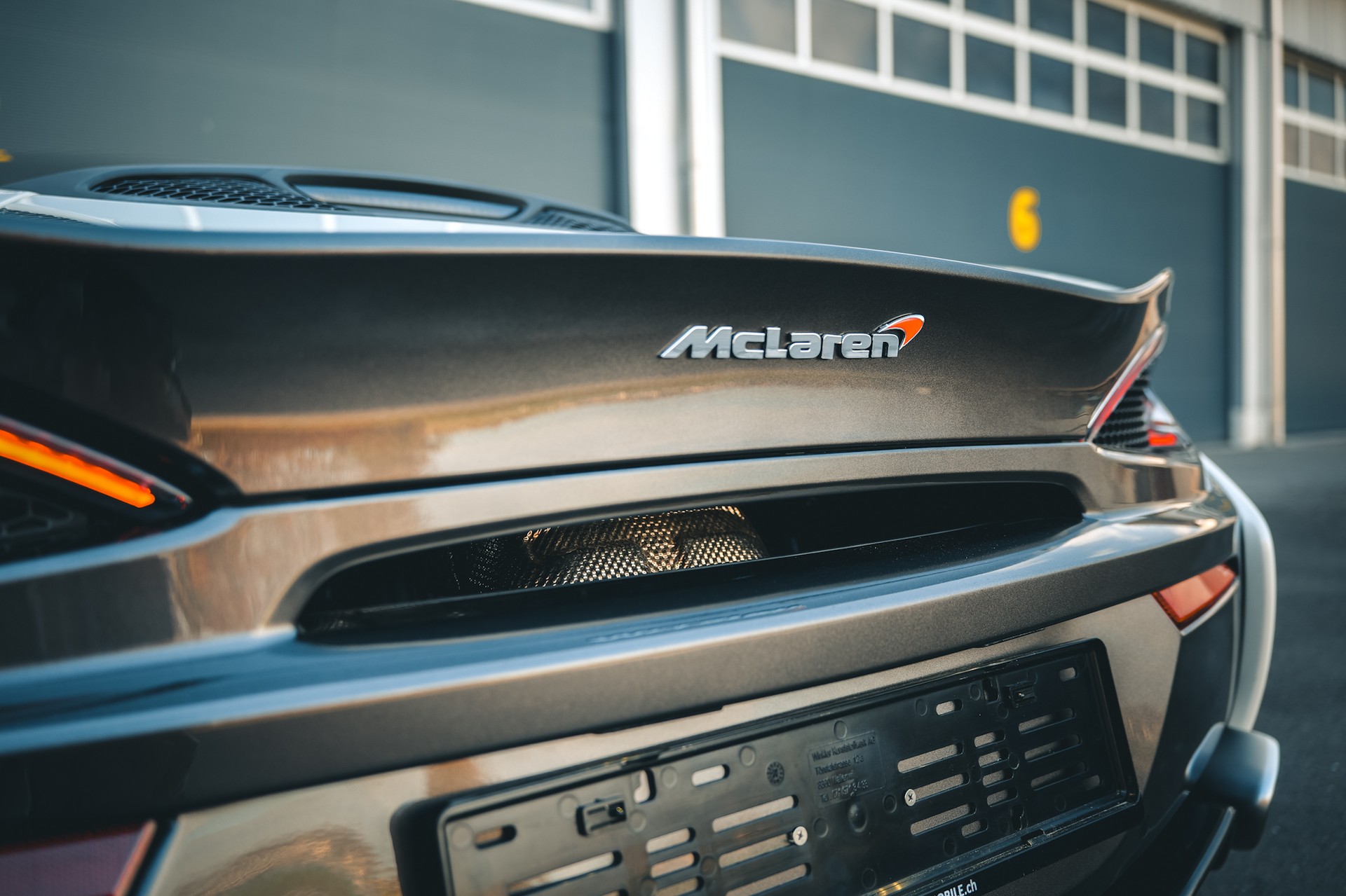 McLAREN 570GT Coupé 3.8 V8 SSG-image-9