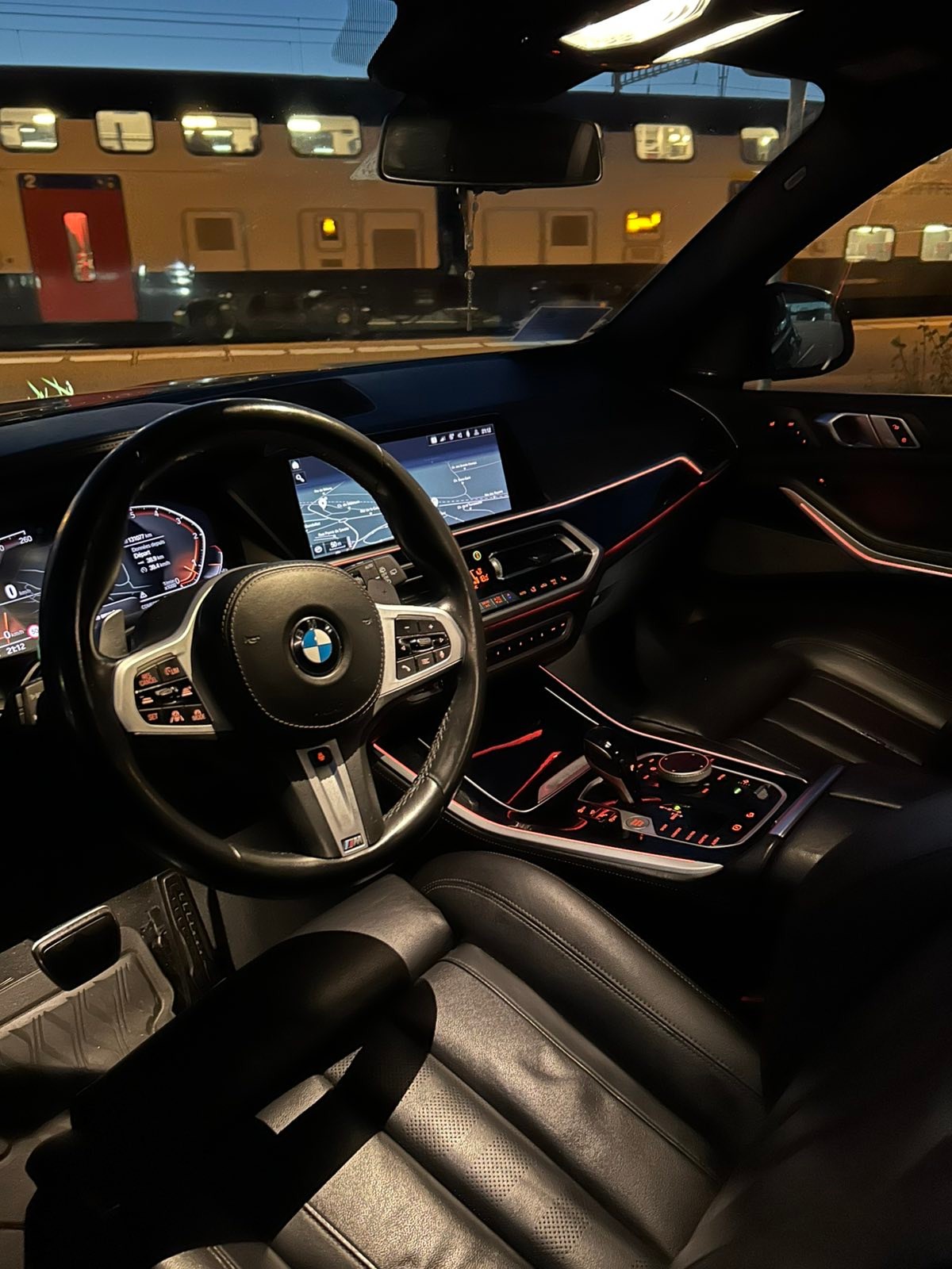 BMW X5 DRIVE 30D-image-8
