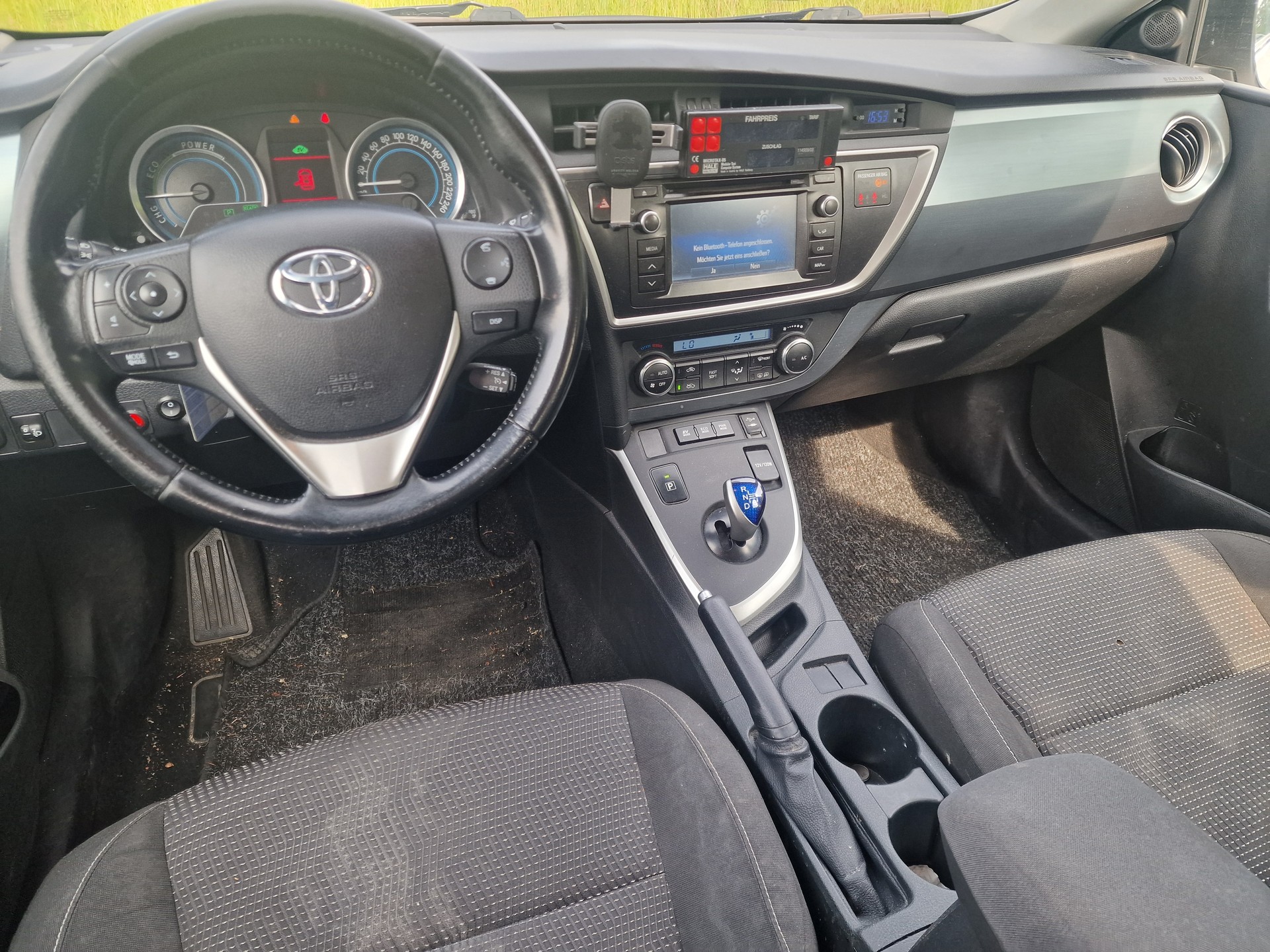 TOYOTA Auris Touring Sports 1.8 16V HSD Linea Trend-image-8