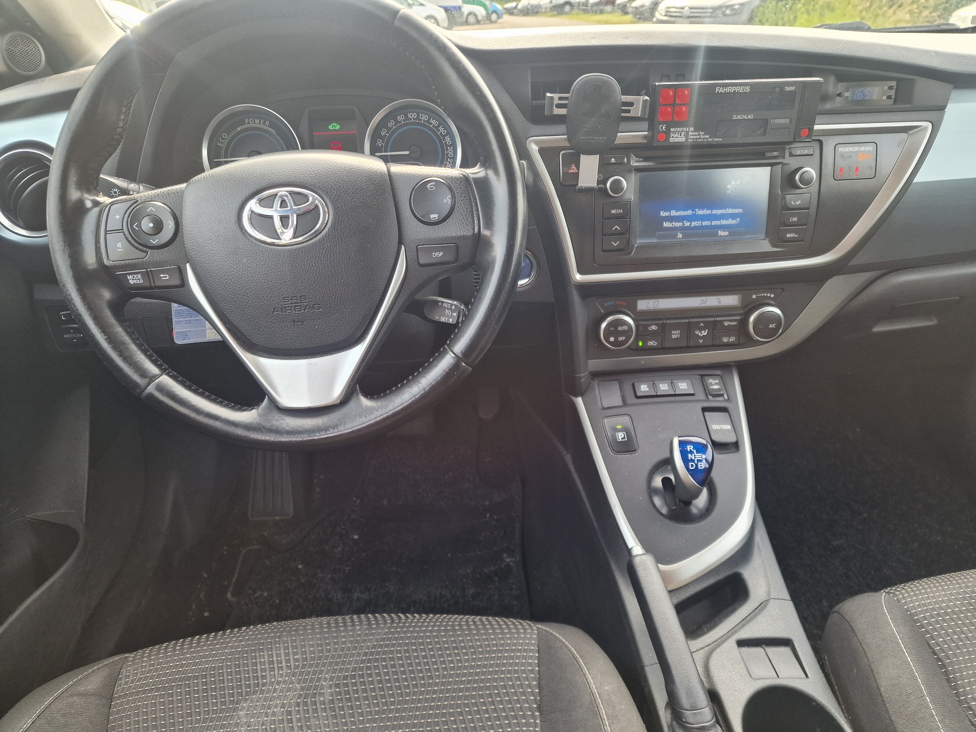 TOYOTA Auris Touring Sports 1.8 16V HSD Linea Trend-image-10