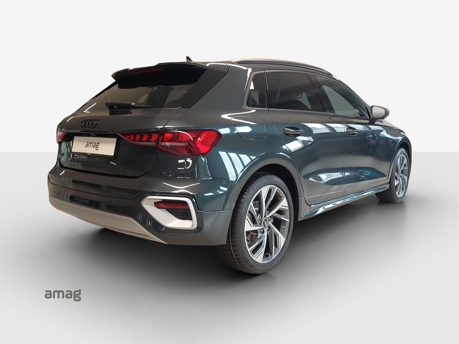 AUDI A3 allstreet TFSI 110 kW Attraction S tronic-image-4