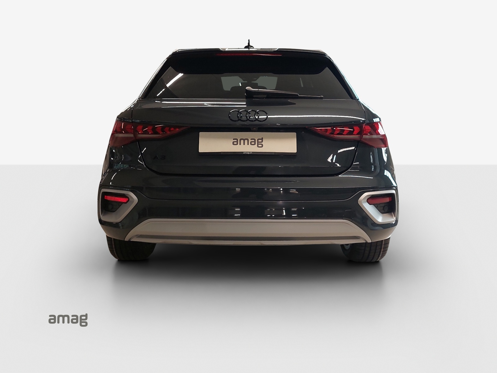 AUDI A3 allstreet 35 TFSI Attraction S-tronic-image-3