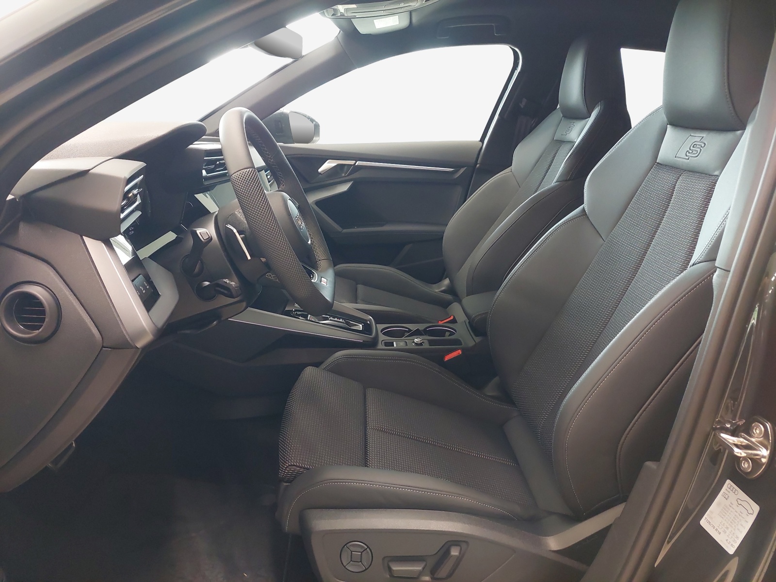 AUDI A3 allstreet TFSI 110 kW Attraction S tronic-image-7