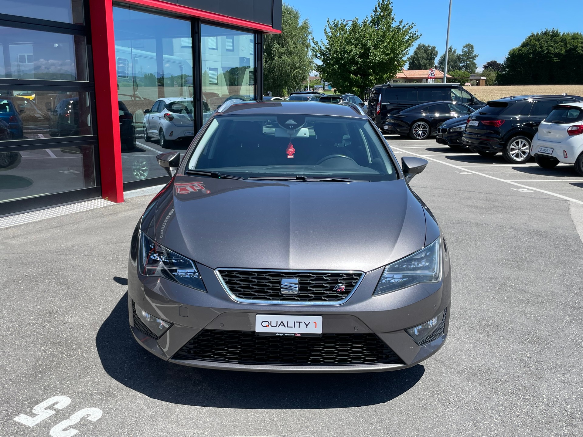 SEAT Leon ST 1.4 TSI FR-image-2