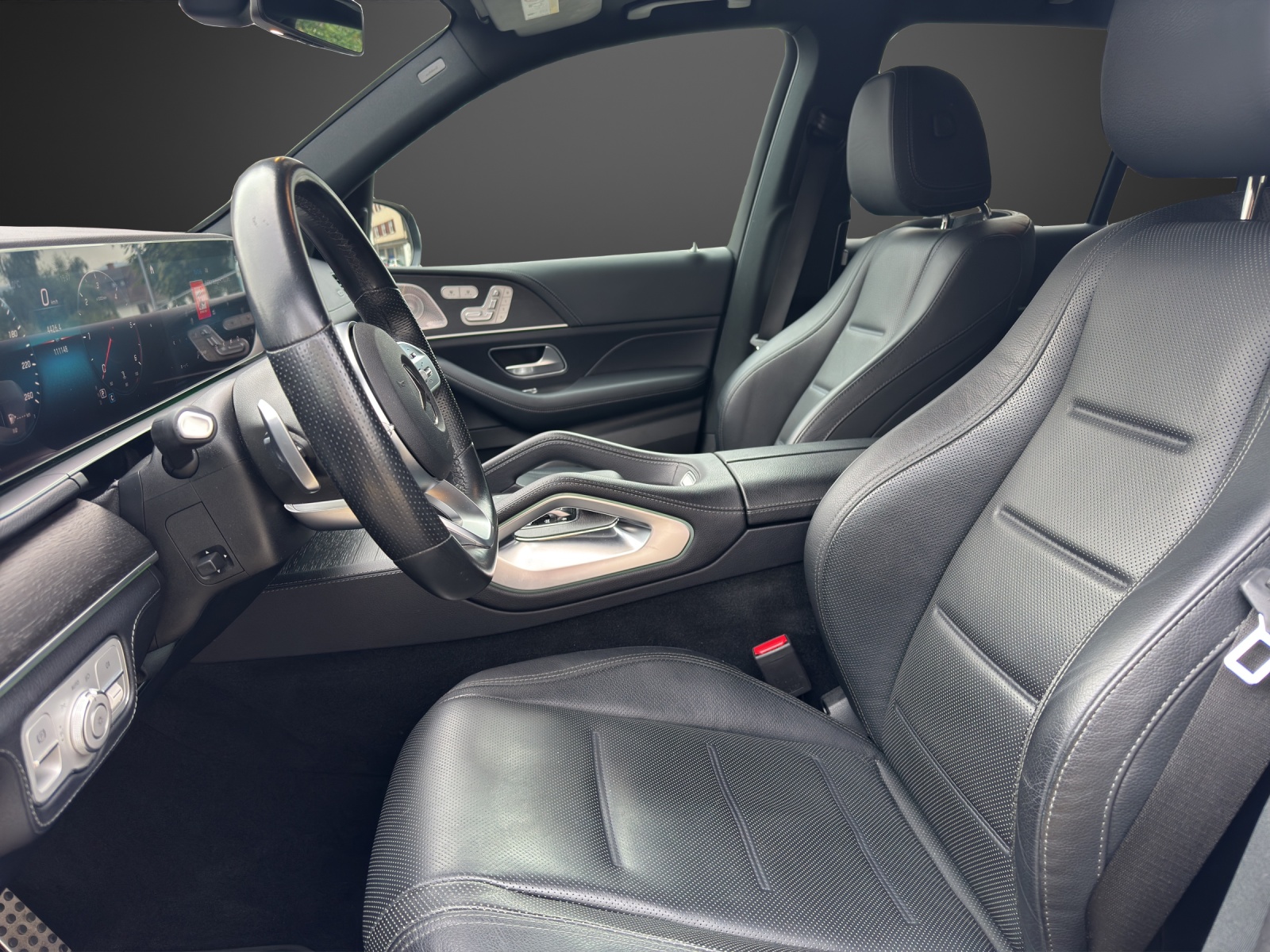 MERCEDES-BENZ GLE 400 d 4Matic AMG Line 9G-Tronic-image-9