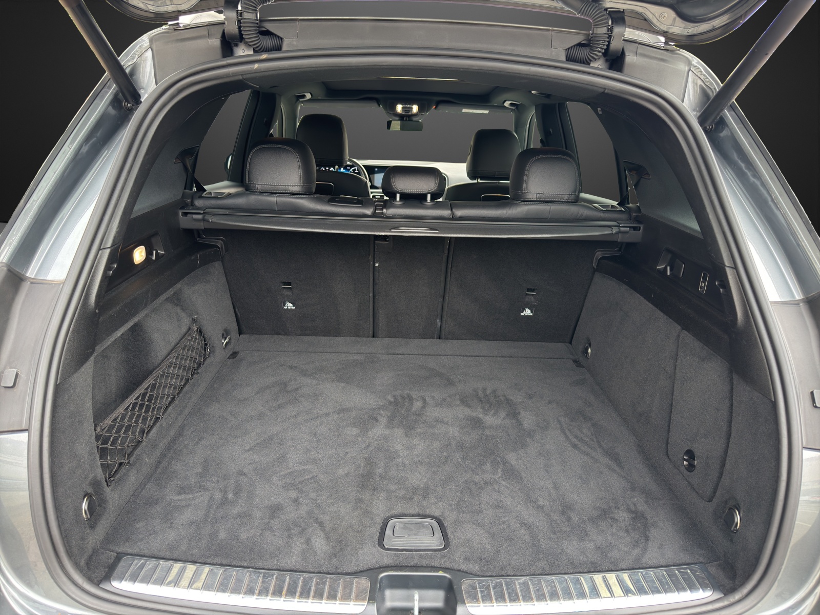 MERCEDES-BENZ GLE 400 d 4Matic AMG Line 9G-Tronic-image-13