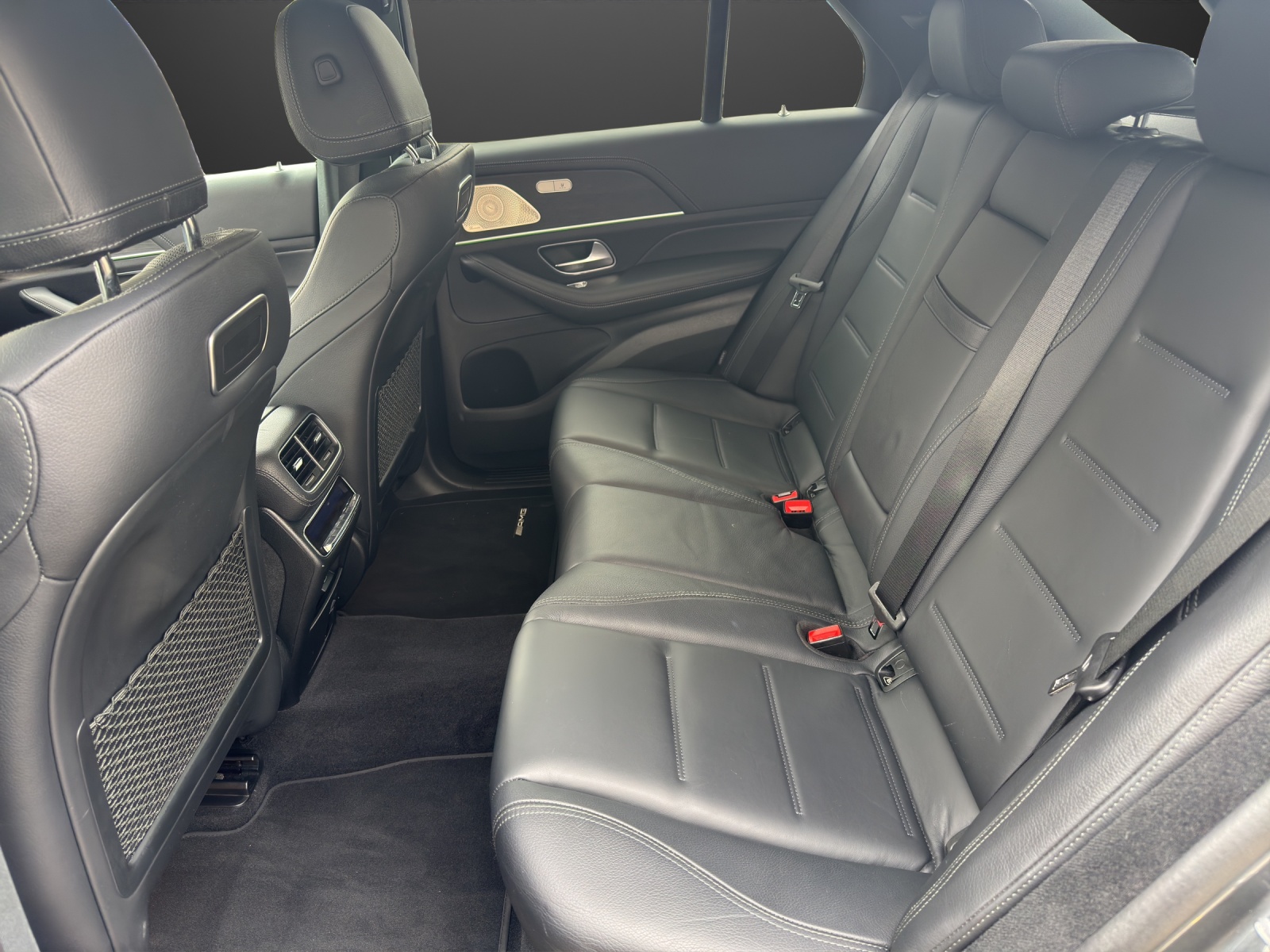 MERCEDES-BENZ GLE 400 d 4Matic AMG Line 9G-Tronic-image-11