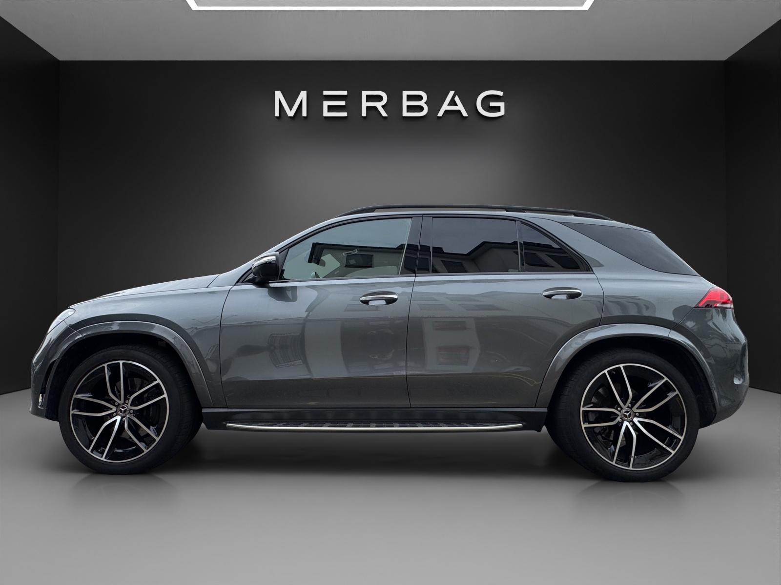 MERCEDES-BENZ GLE 400 d 4Matic AMG Line 9G-Tronic-image-5