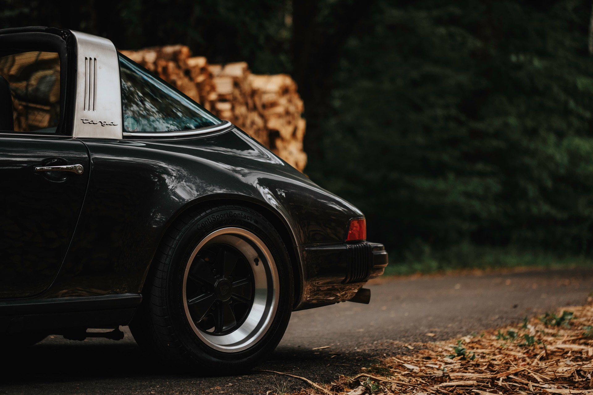 PORSCHE 911 SC Targa-image-7