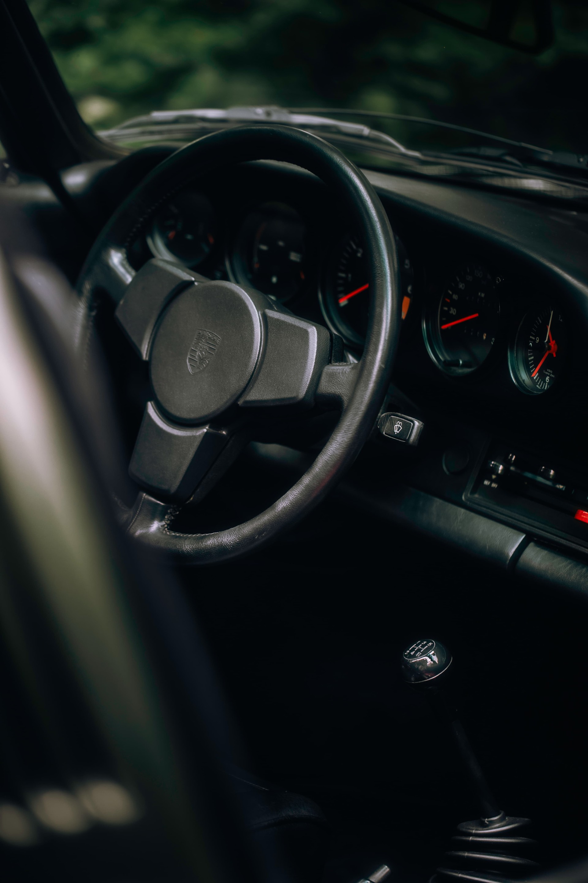 PORSCHE 911 SC Targa-image-10