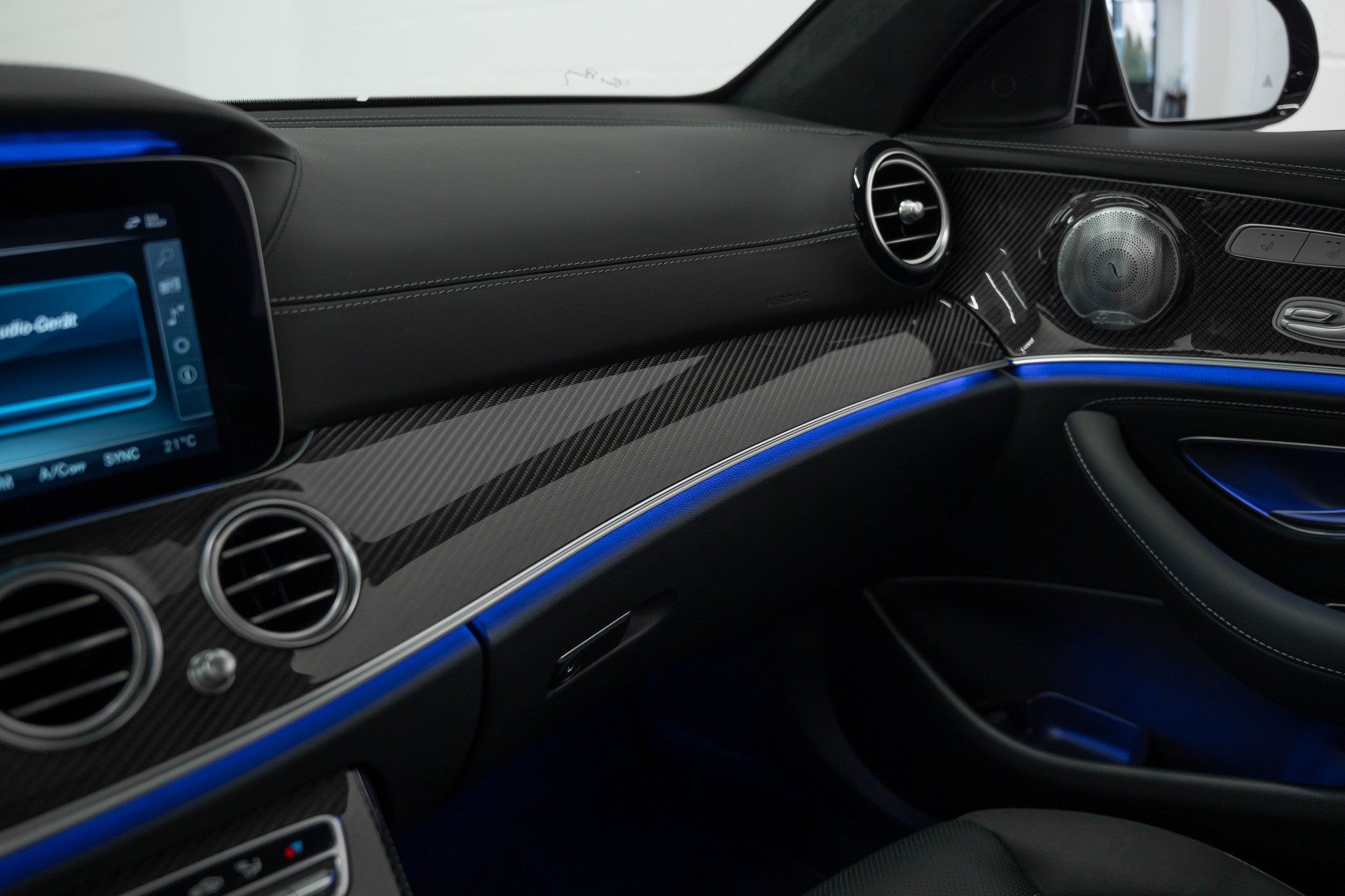 MERCEDES-BENZ E 63 AMG S 4Matic Speedshift MCT-image-27