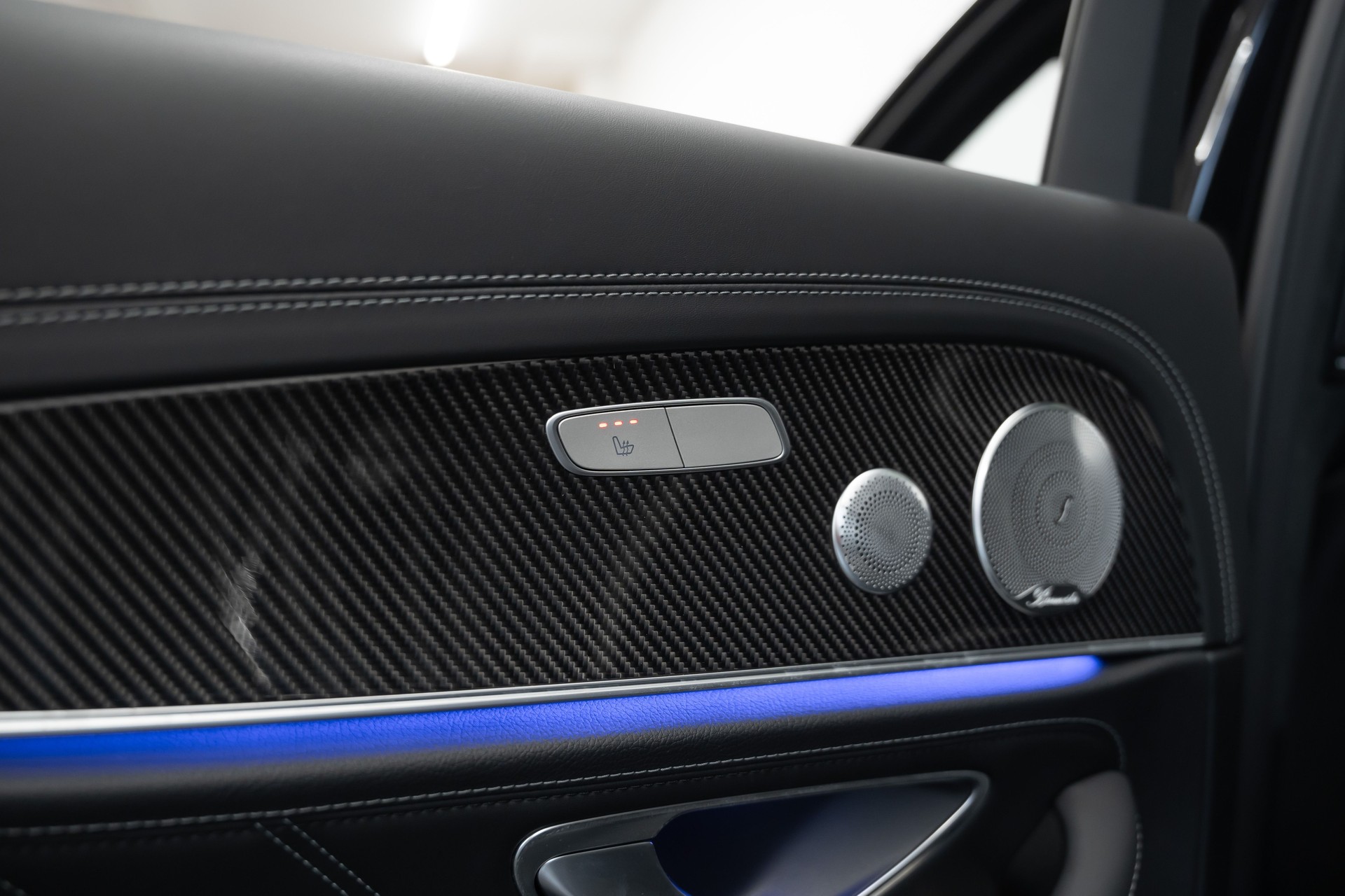 MERCEDES-BENZ E 63 AMG S 4Matic Speedshift MCT-image-15