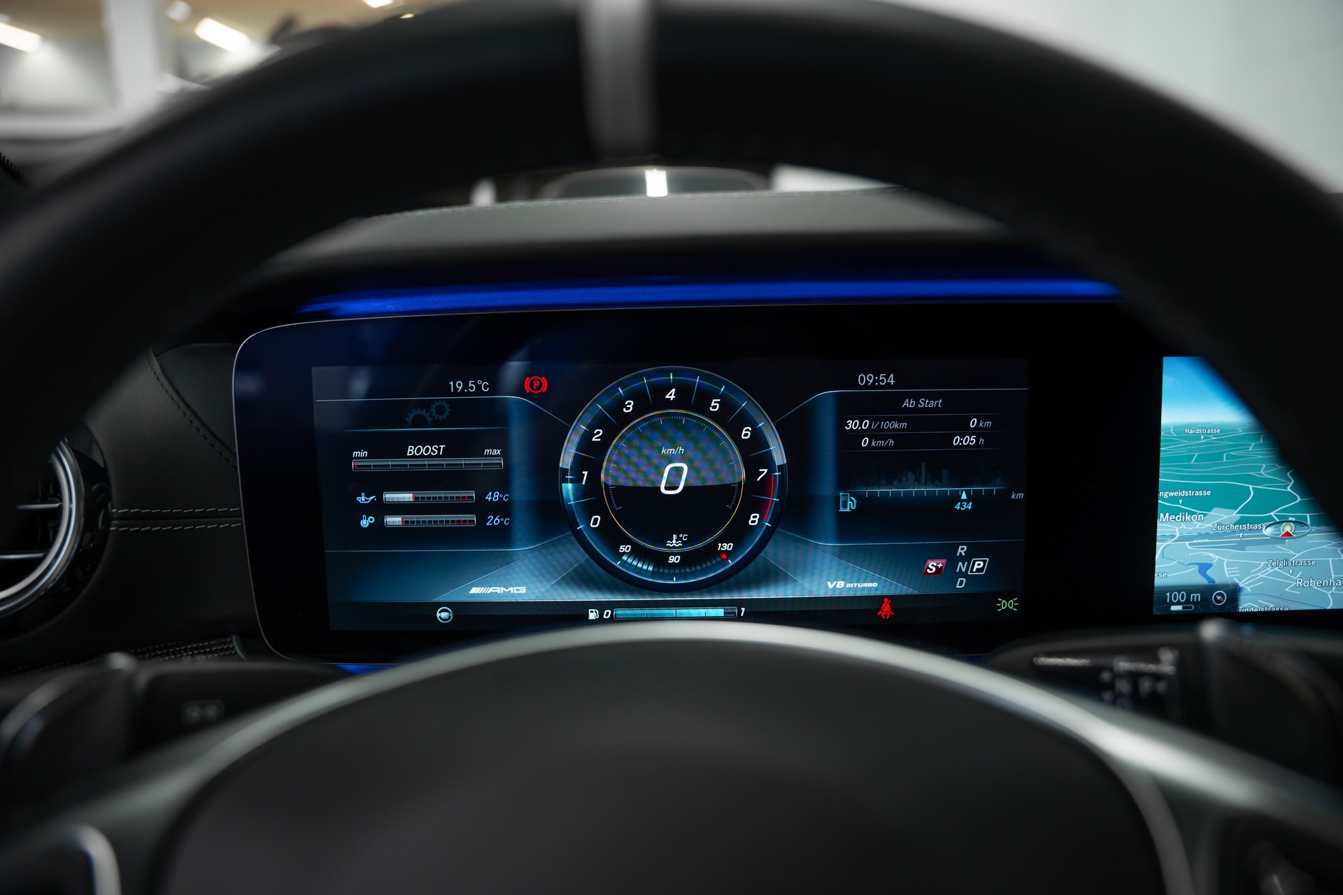 MERCEDES-BENZ E 63 AMG S 4Matic Speedshift MCT-image-24