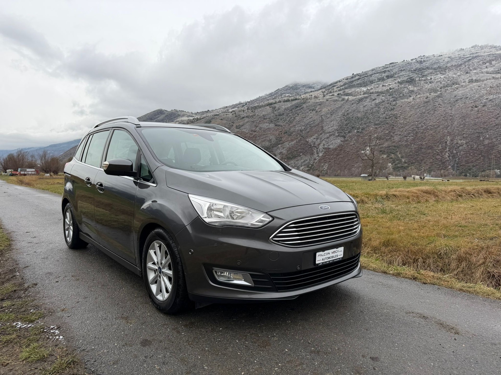 FORD GrC-Max 1.5 SCTi Titanium X 7 places-image-0