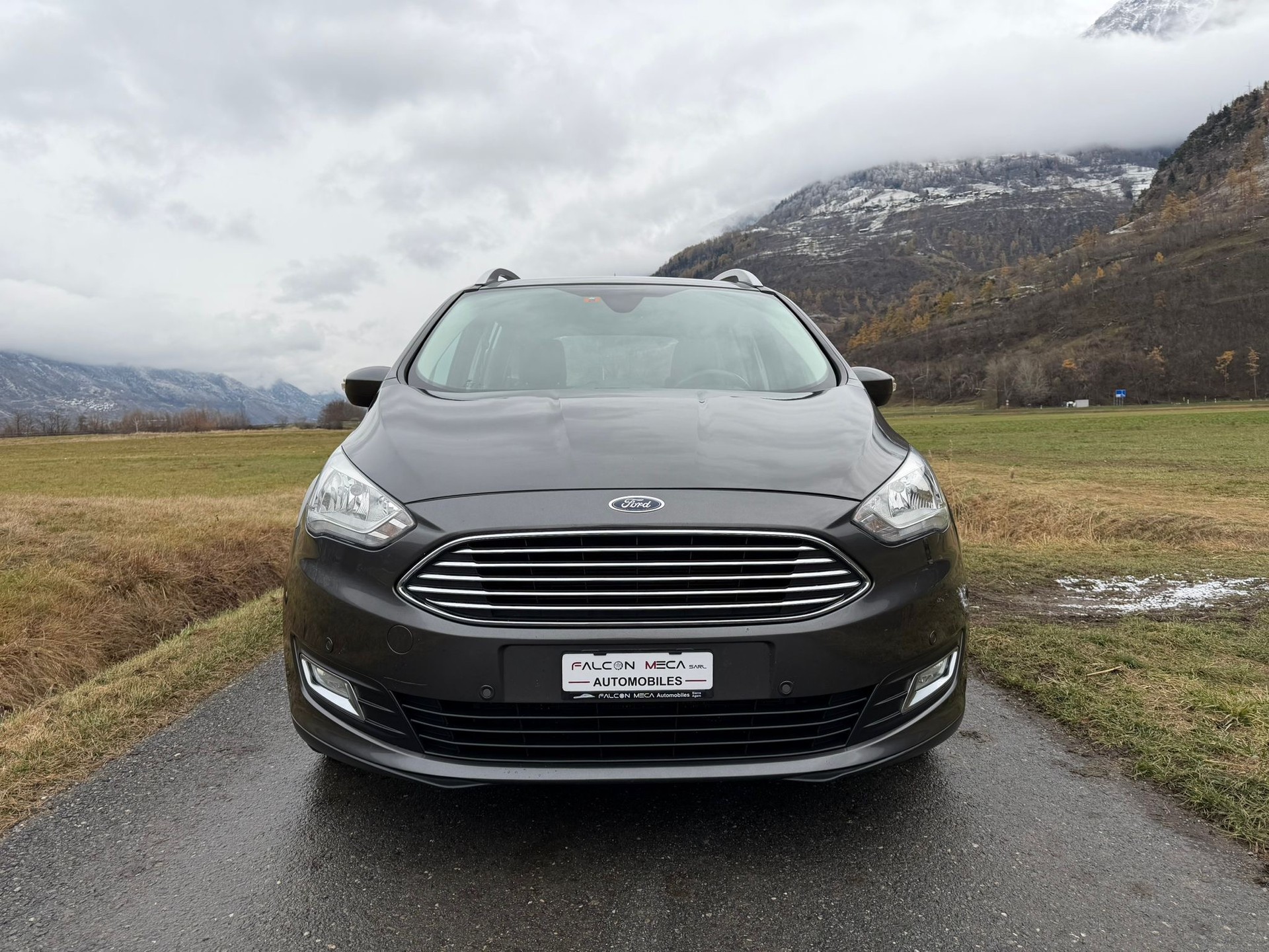 FORD GrC-Max 1.5 SCTi Titanium X 7 places-image-1
