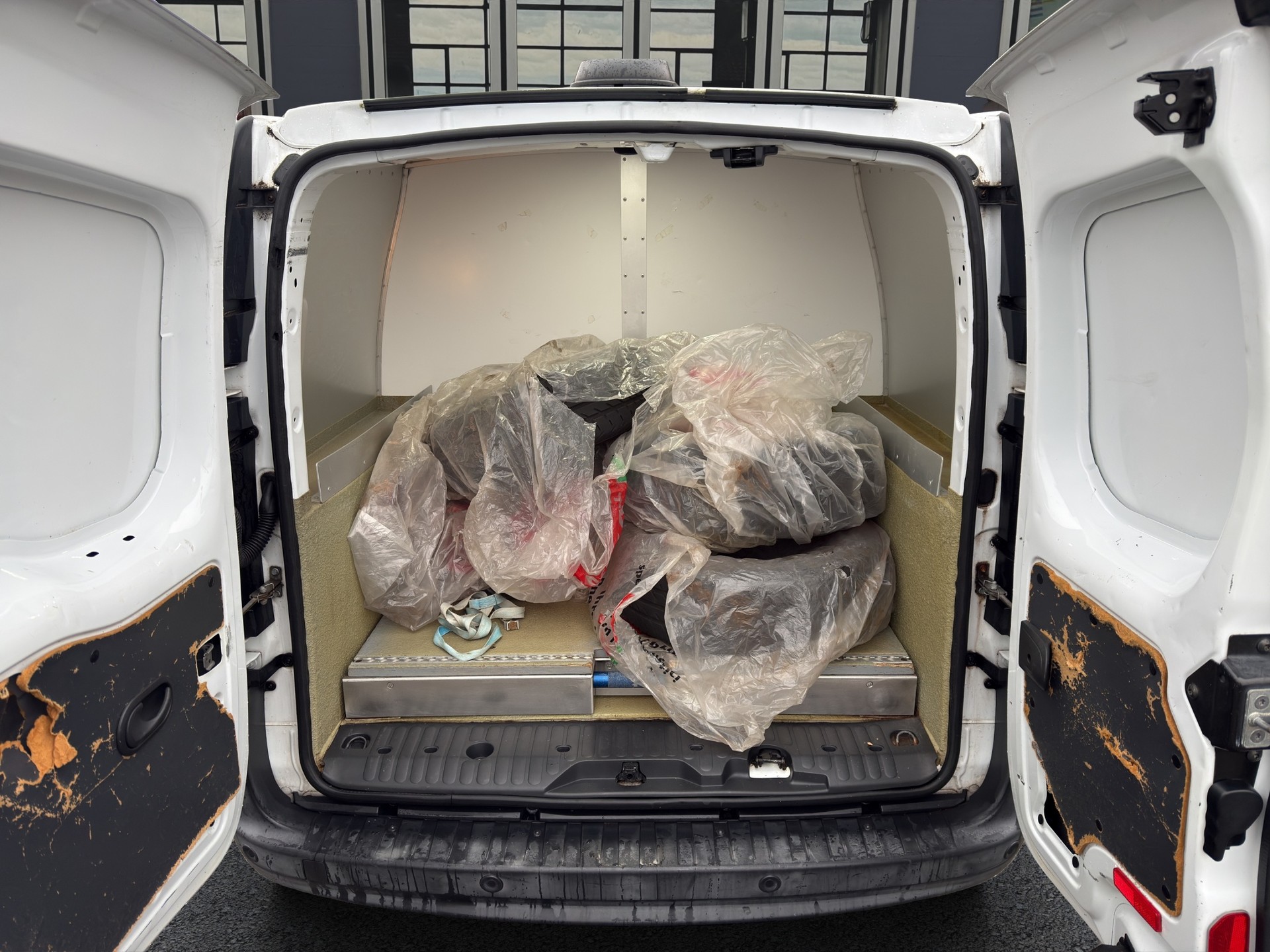 MERCEDES-BENZ Citan 111 CDI EL Mixto Euro 5-image-12