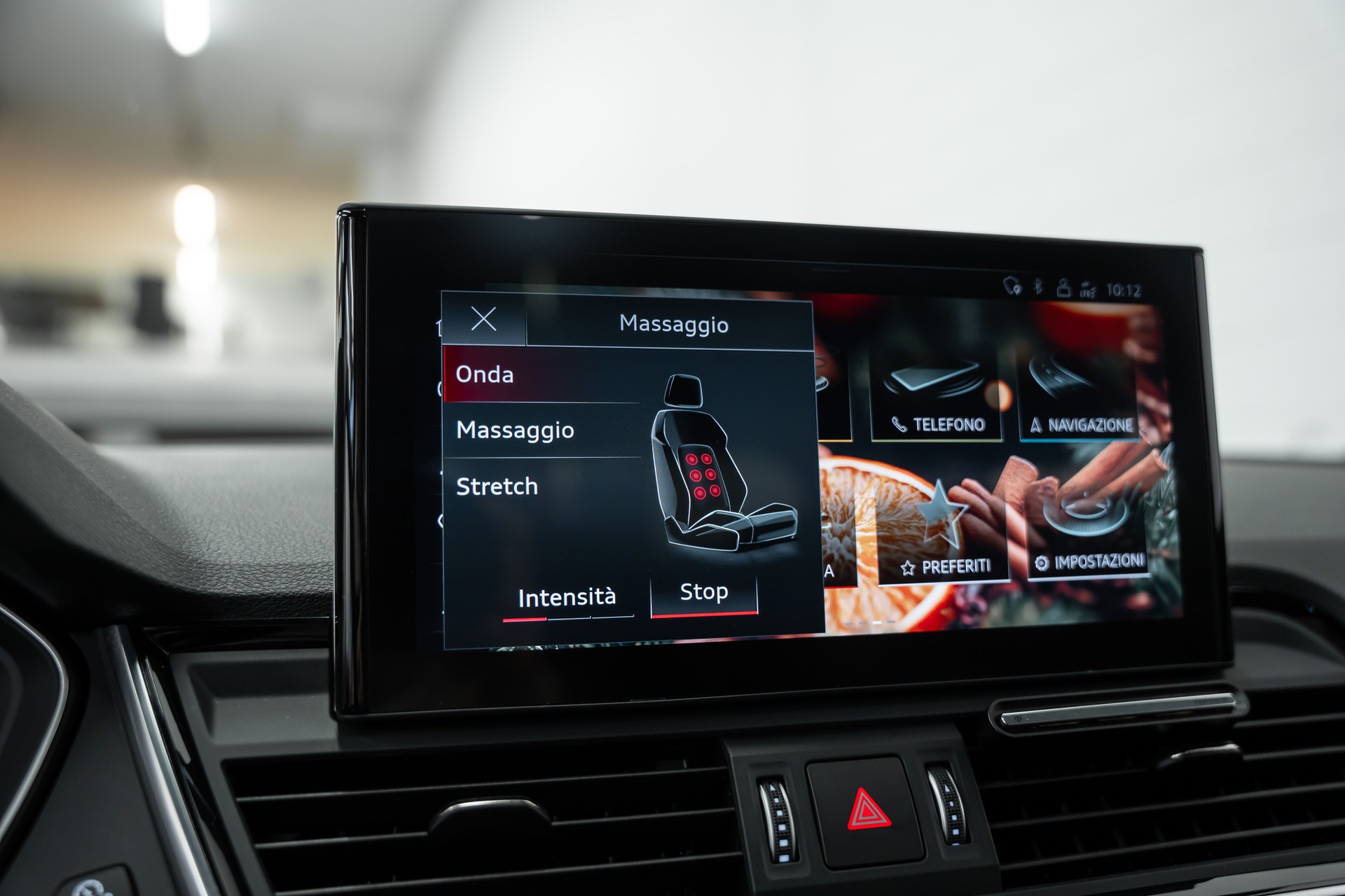 AUDI Q5 40 TDI S LINE Black Edition quattro S-tronic-image-18