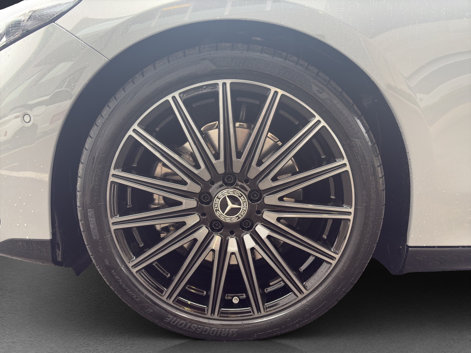 MERCEDES-BENZ CLA 200 8G-DCT-image-8