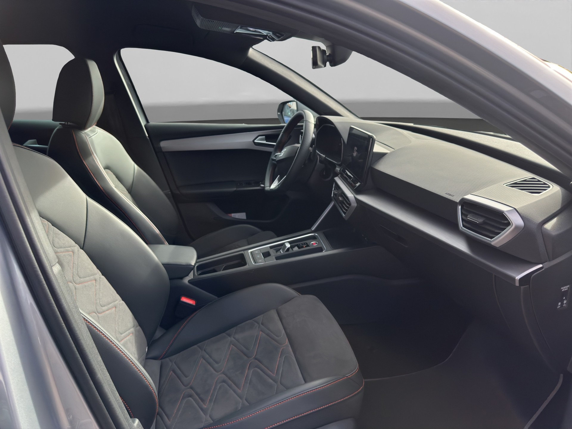 SEAT Leon ST 1.4 eHybrid pHEV DSG Move FR-image-9