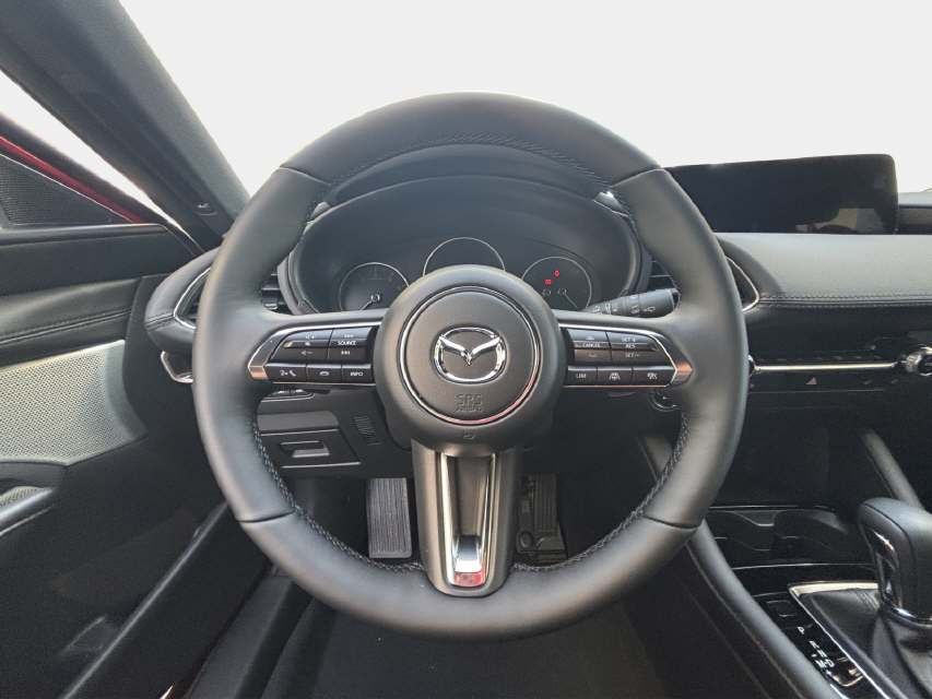 MAZDA 3 2.0/186 Exclusive-Line-image-12