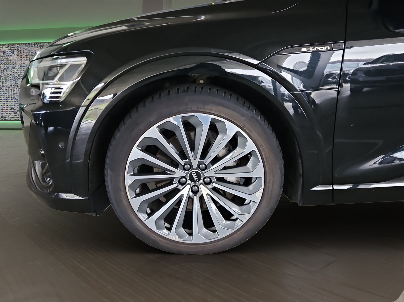 AUDI e-tron 55 Sportback Advanced Black Edition quattro-image-5