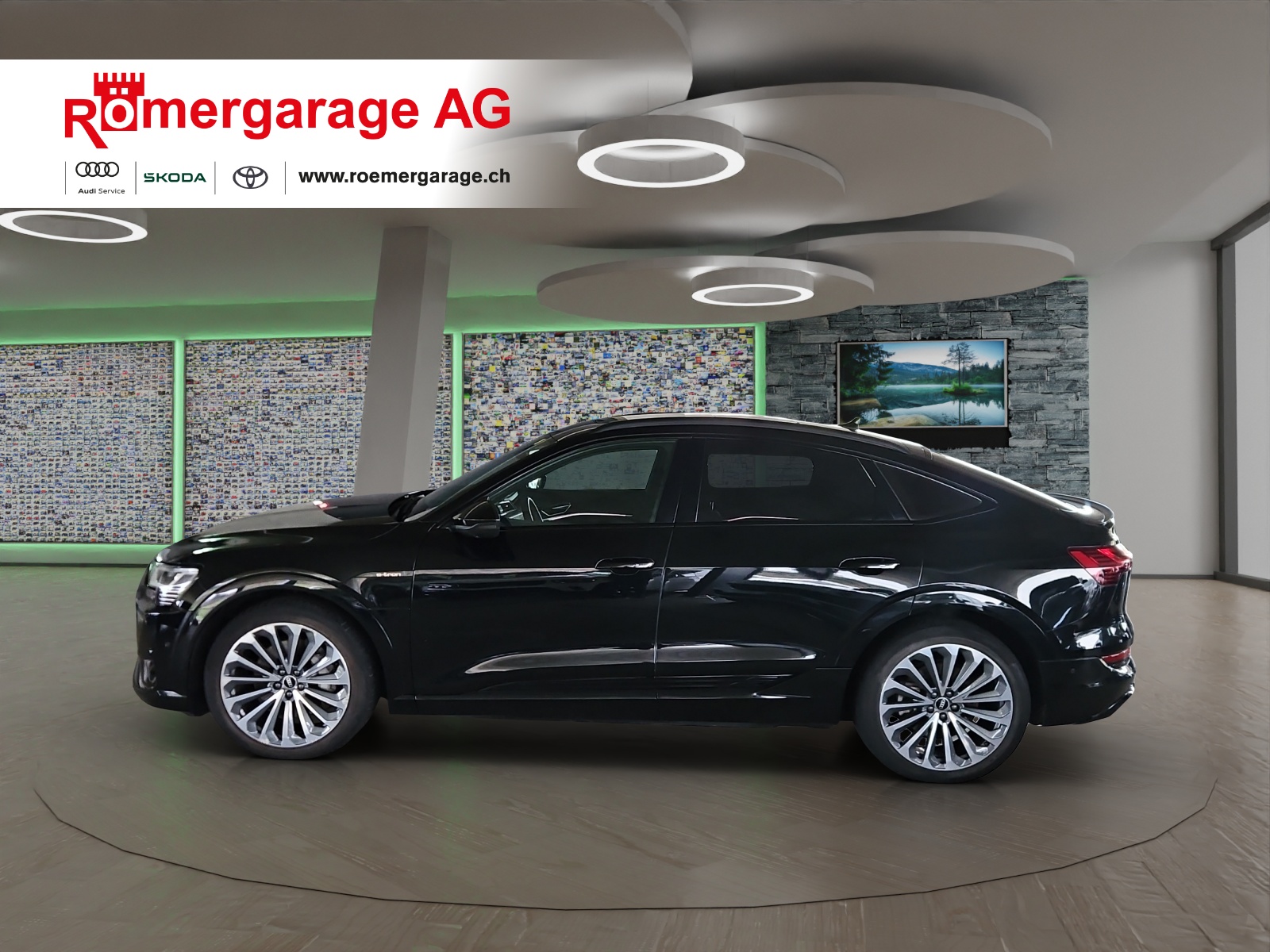 AUDI e-tron 55 Sportback Advanced Black Edition quattro-image-1