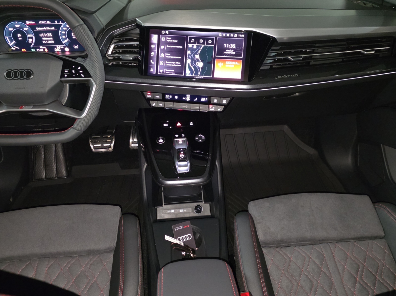 AUDI Q4 e-tron 45 Edition Swiss Ski quattro-image-6