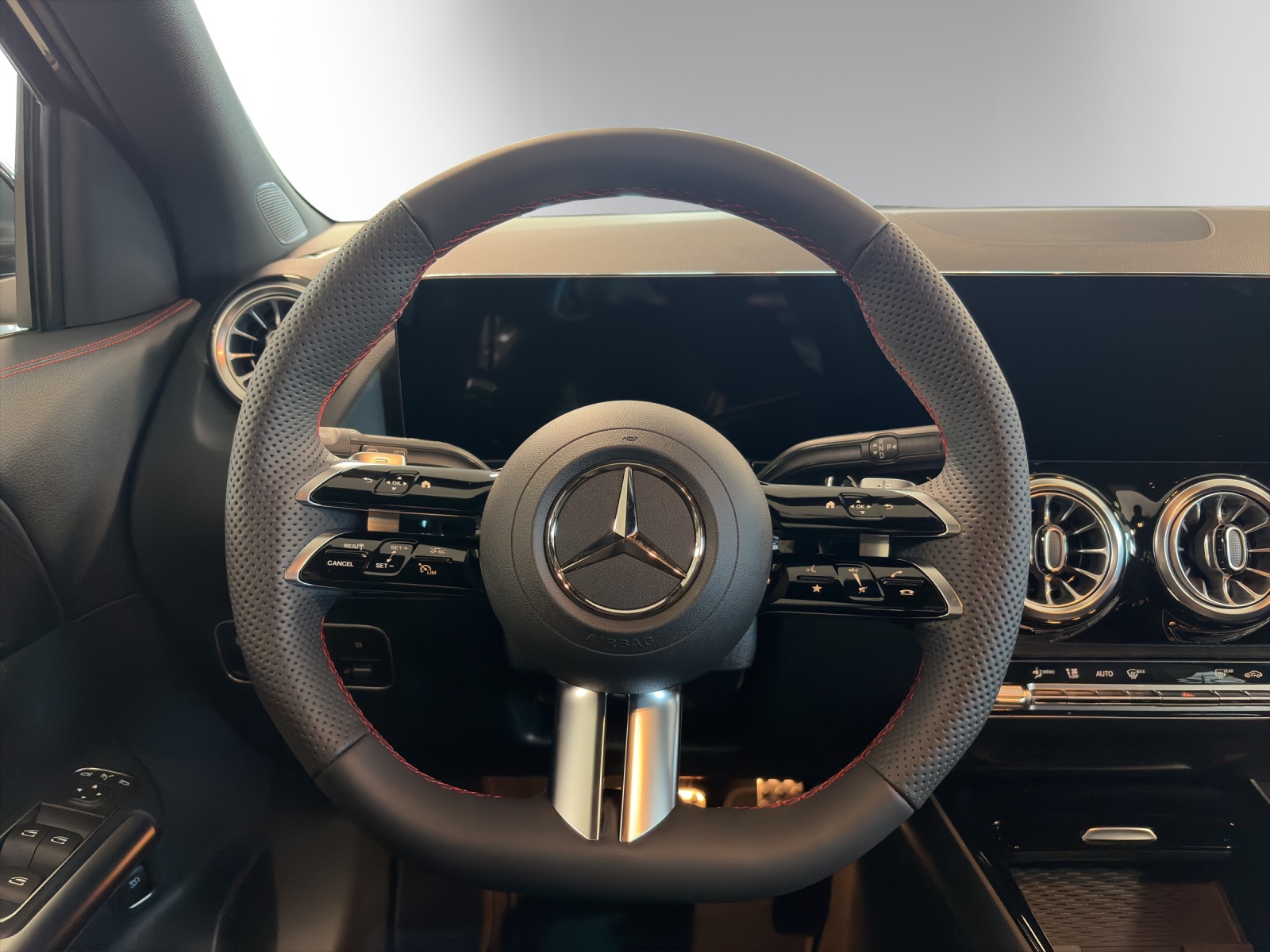 Image MERCEDES-BENZ GLA-220 GLA 220 4Matic 8G-DCT