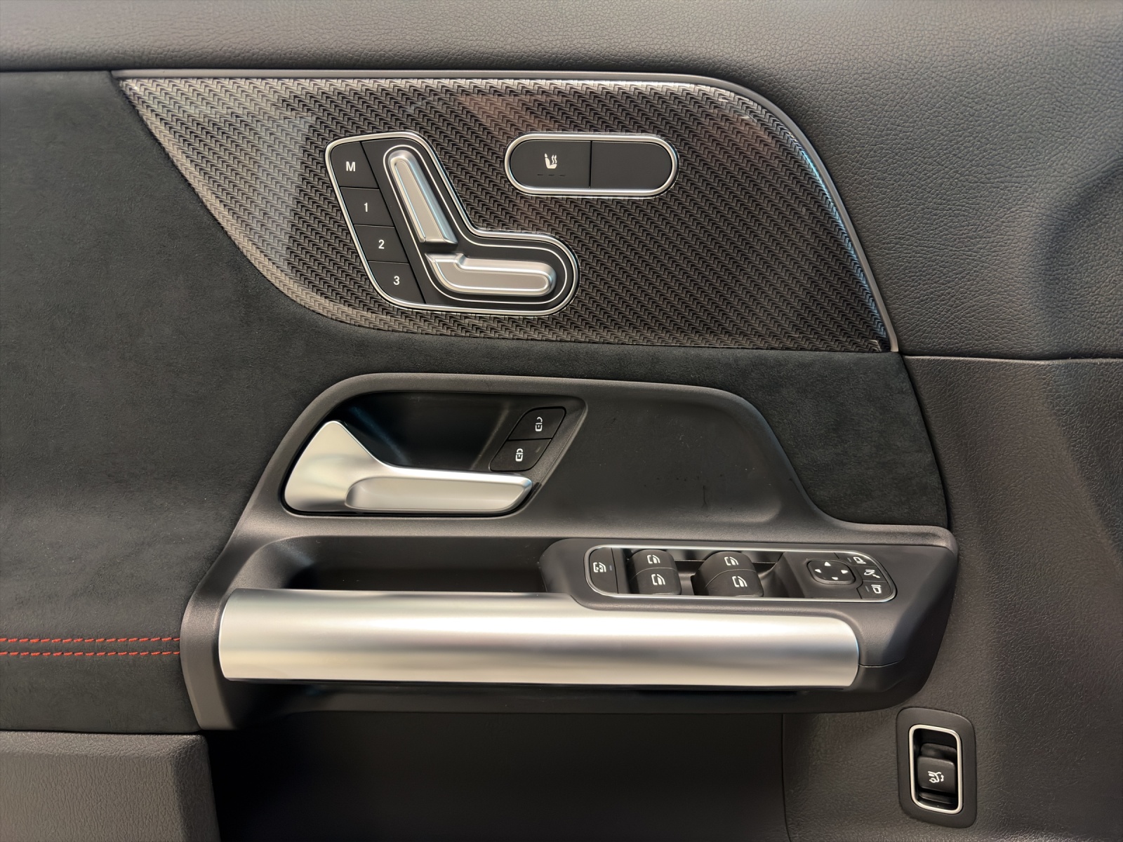 Image MERCEDES-BENZ GLA-220 GLA 220 4Matic 8G-DCT