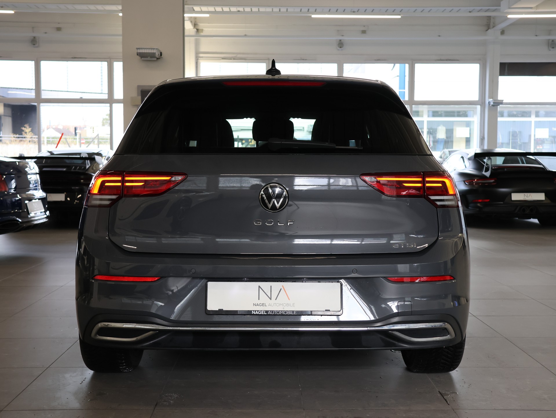 VW Golf 1.5 eTSI mHEV ACT Style DSG *Head Up Display* *360 Kamera* *Sehr Sparsam*-image-4