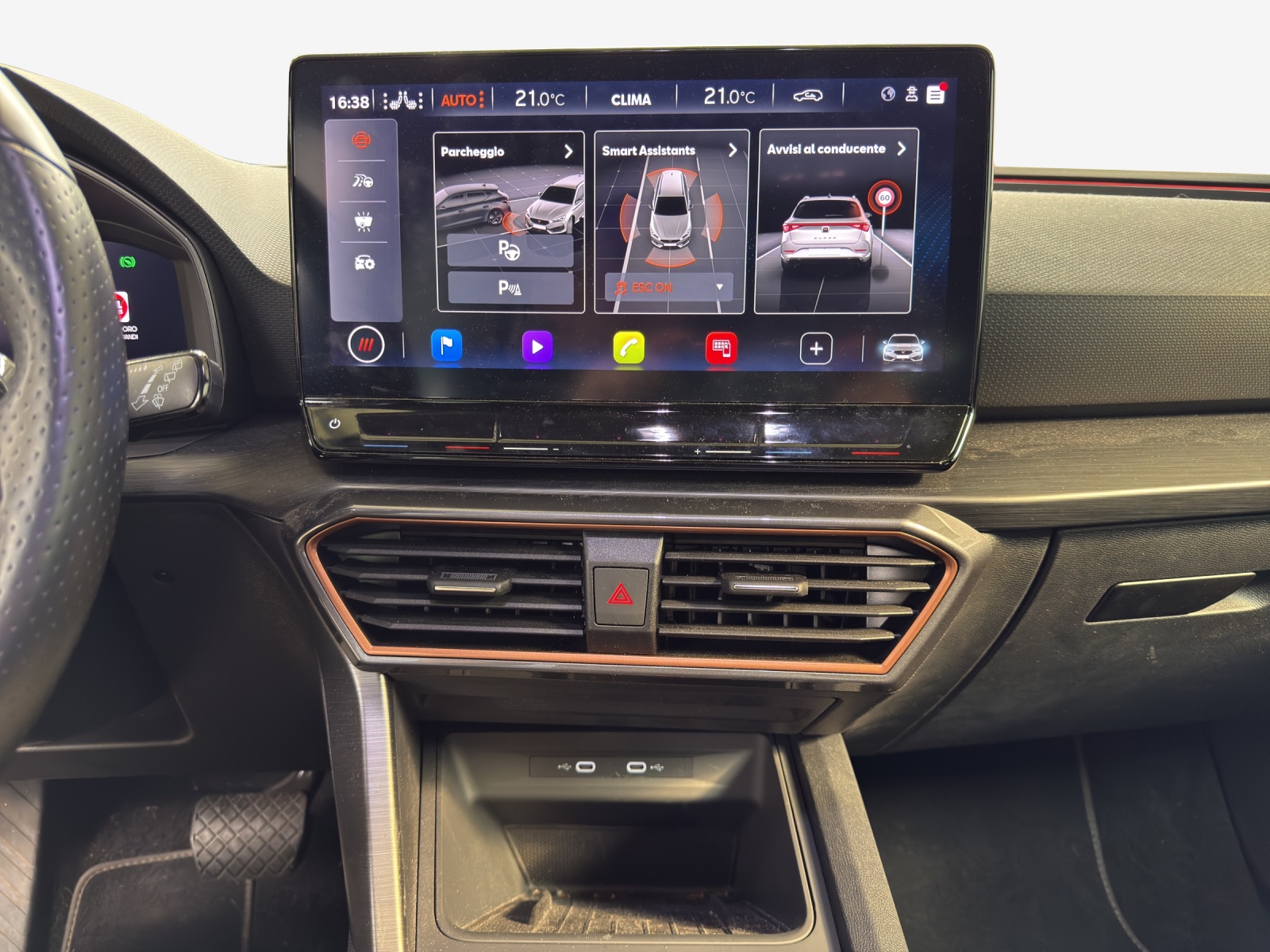 CUPRA LEON ST 2.0 TSI DSG-image-10
